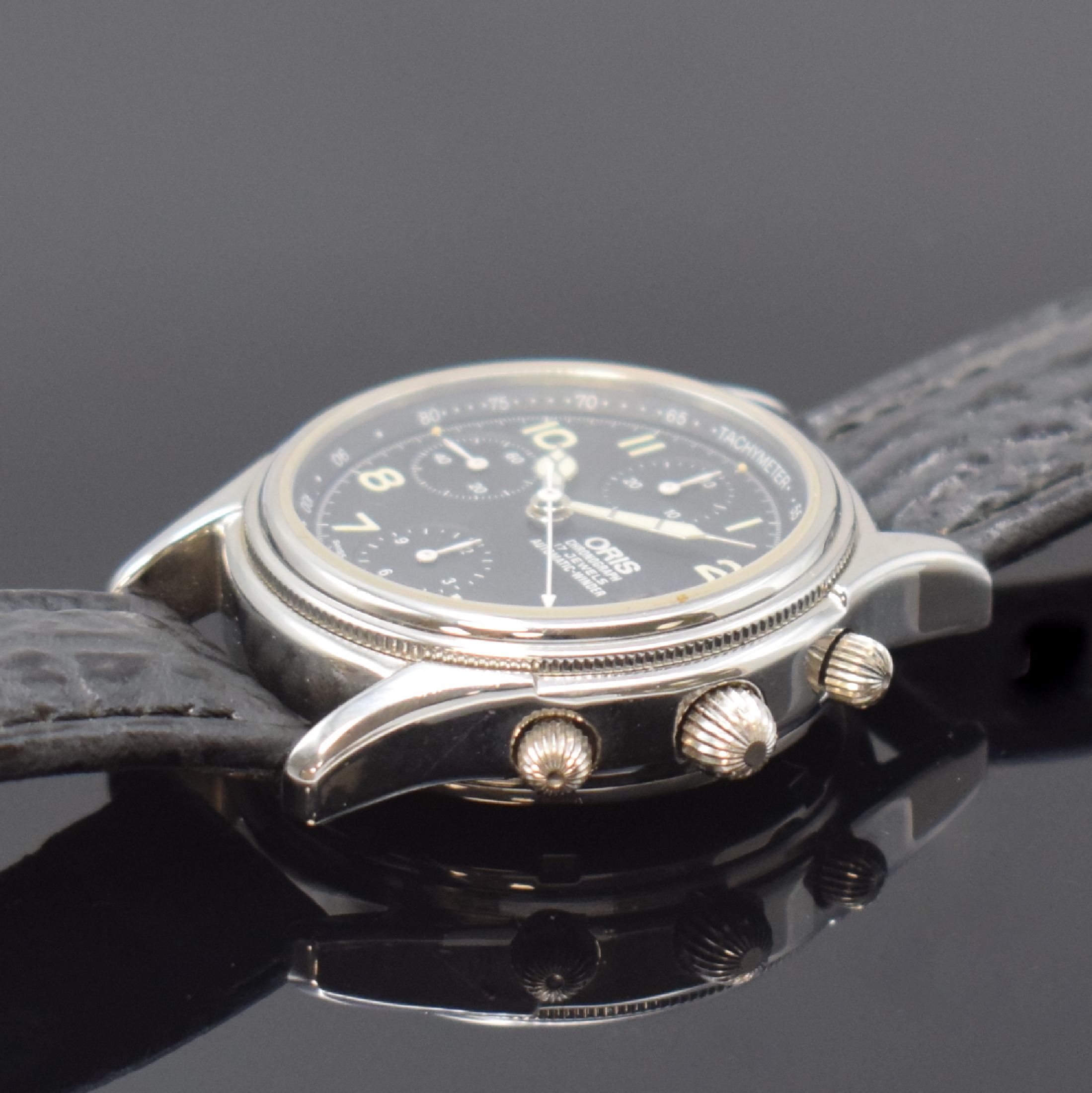 Detail c: ORIS Armbandchronograph in Stahl Referenz 7415,, Schweiz um 1995, beids. vergl. Geh., Boden verschr., orig. Lederband m. Dornschl., schwarzes ...