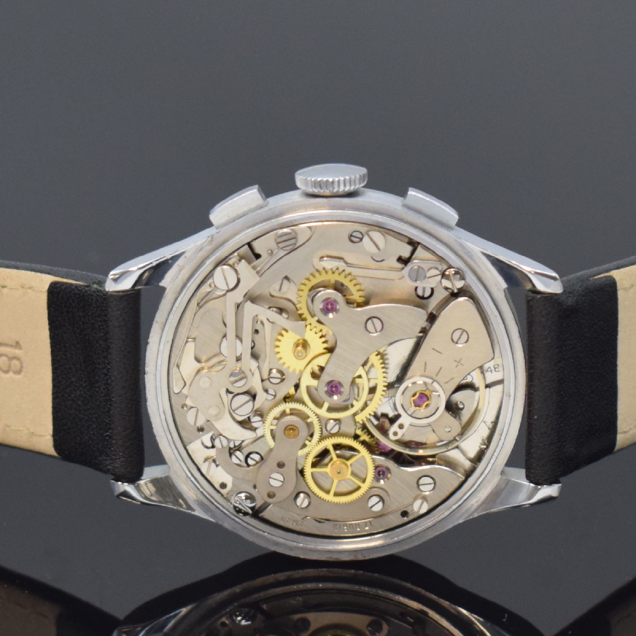 Detail d: DUBEY & SCHALDENBRAND verchromter Herrenchronograph, Schweiz um 1980, Handaufzug, Stahlboden gedr., silb. Zifferblatt m. silb. Std.-Ind., gebl. ...
