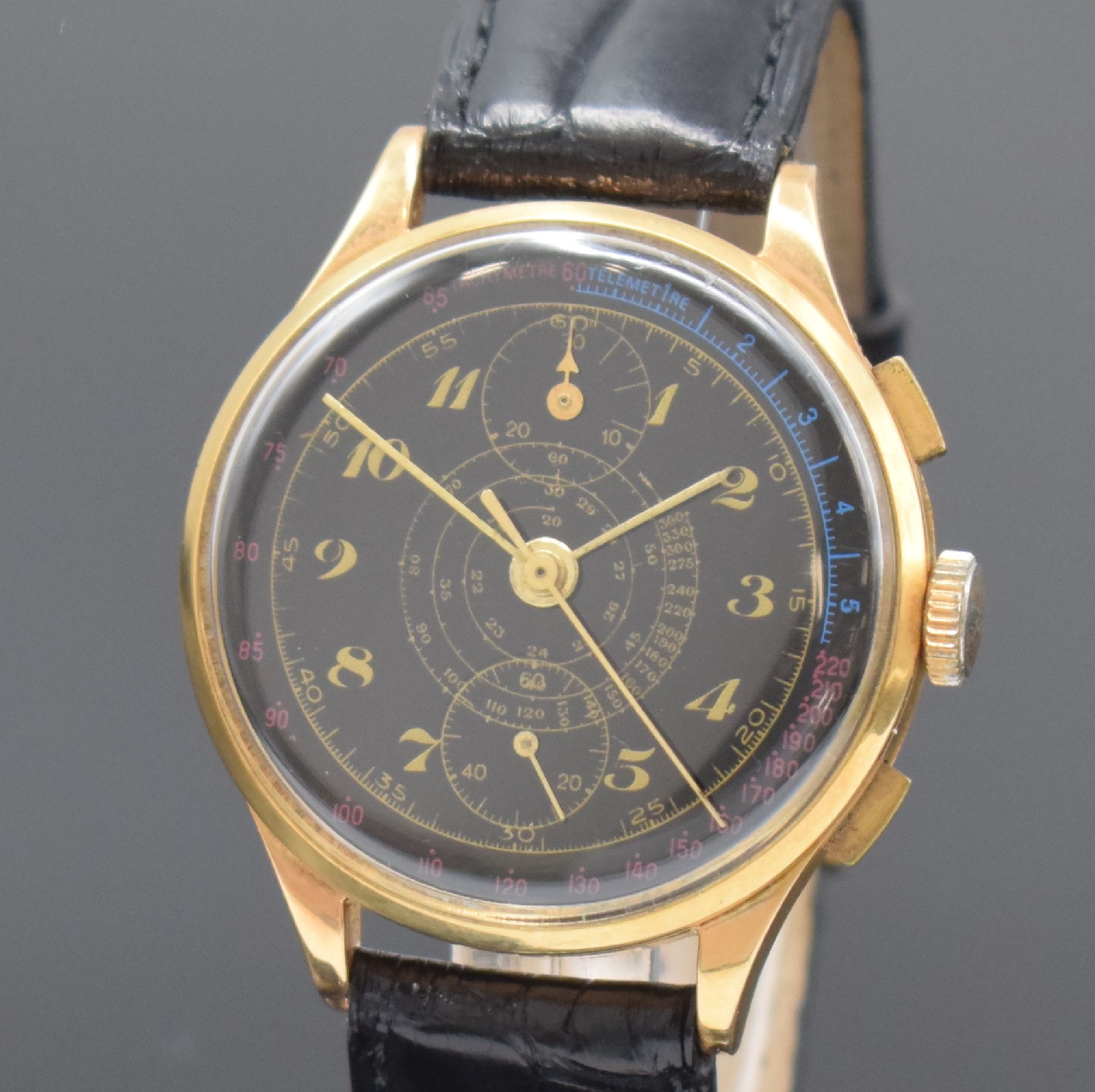 Detail a: Schaltradchronograph mit Kaliber Venus 170 in RoseG 750/000, Schweiz um 1945, Handaufzug, dell. Boden aufgedr., schwarzes Zifferbl. m. arab. Zahlen, ...