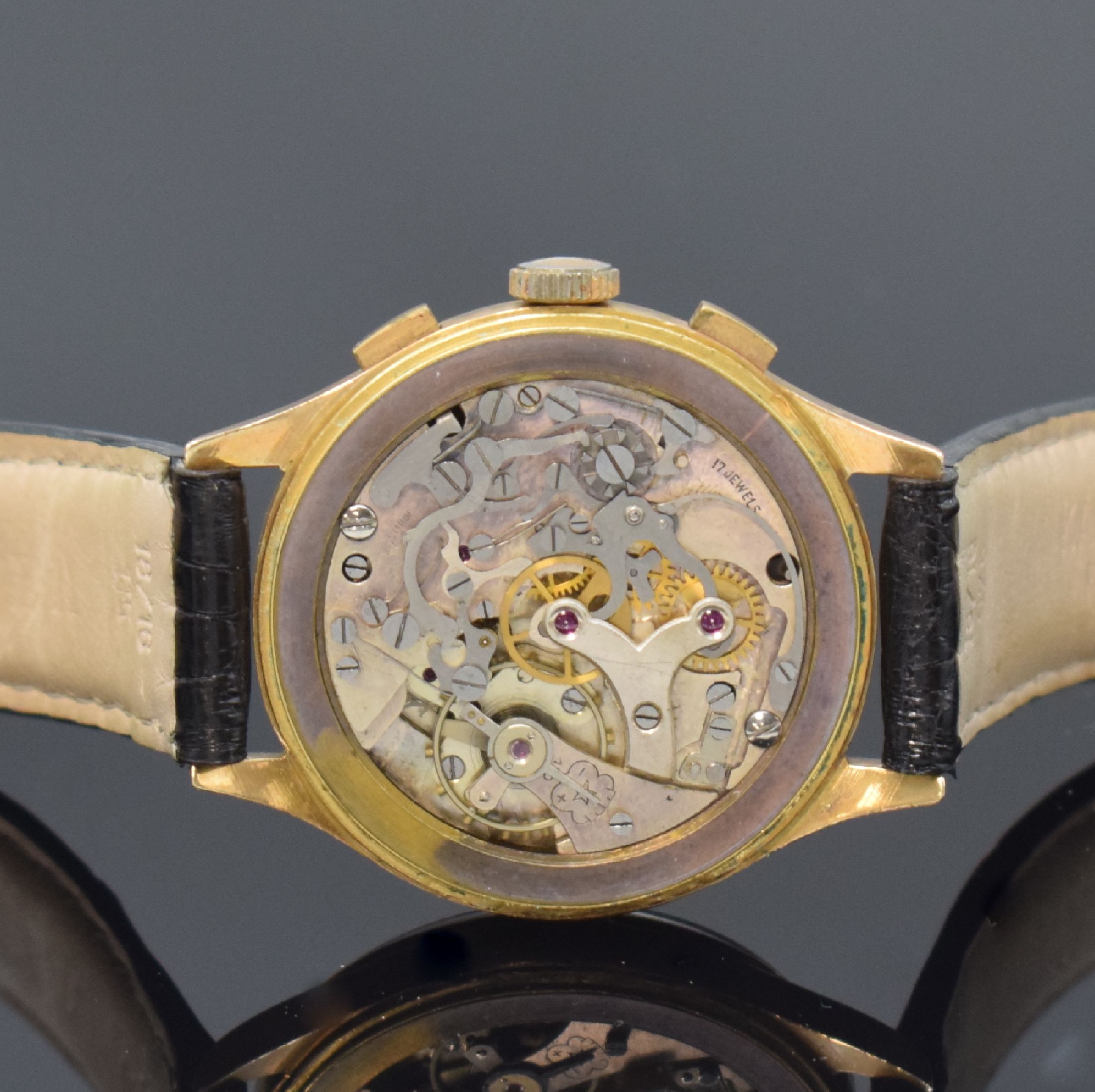 Detail f: Schaltradchronograph mit Kaliber Venus 170 in RoseG 750/000, Schweiz um 1945, Handaufzug, dell. Boden aufgedr., schwarzes Zifferbl. m. arab. Zahlen, ...