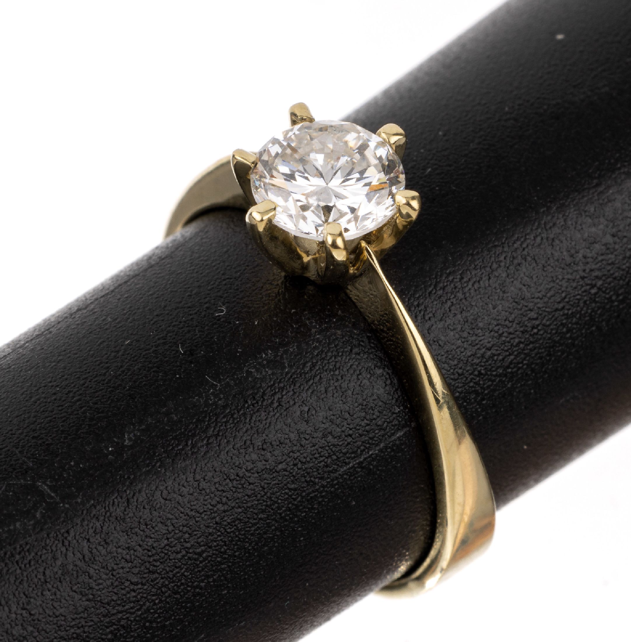 14 kt Gold Brillant-Ring, GG 585/000, Brillant ca. 0.82 ct Weiß/si, ca. 2.6 g, RW 52