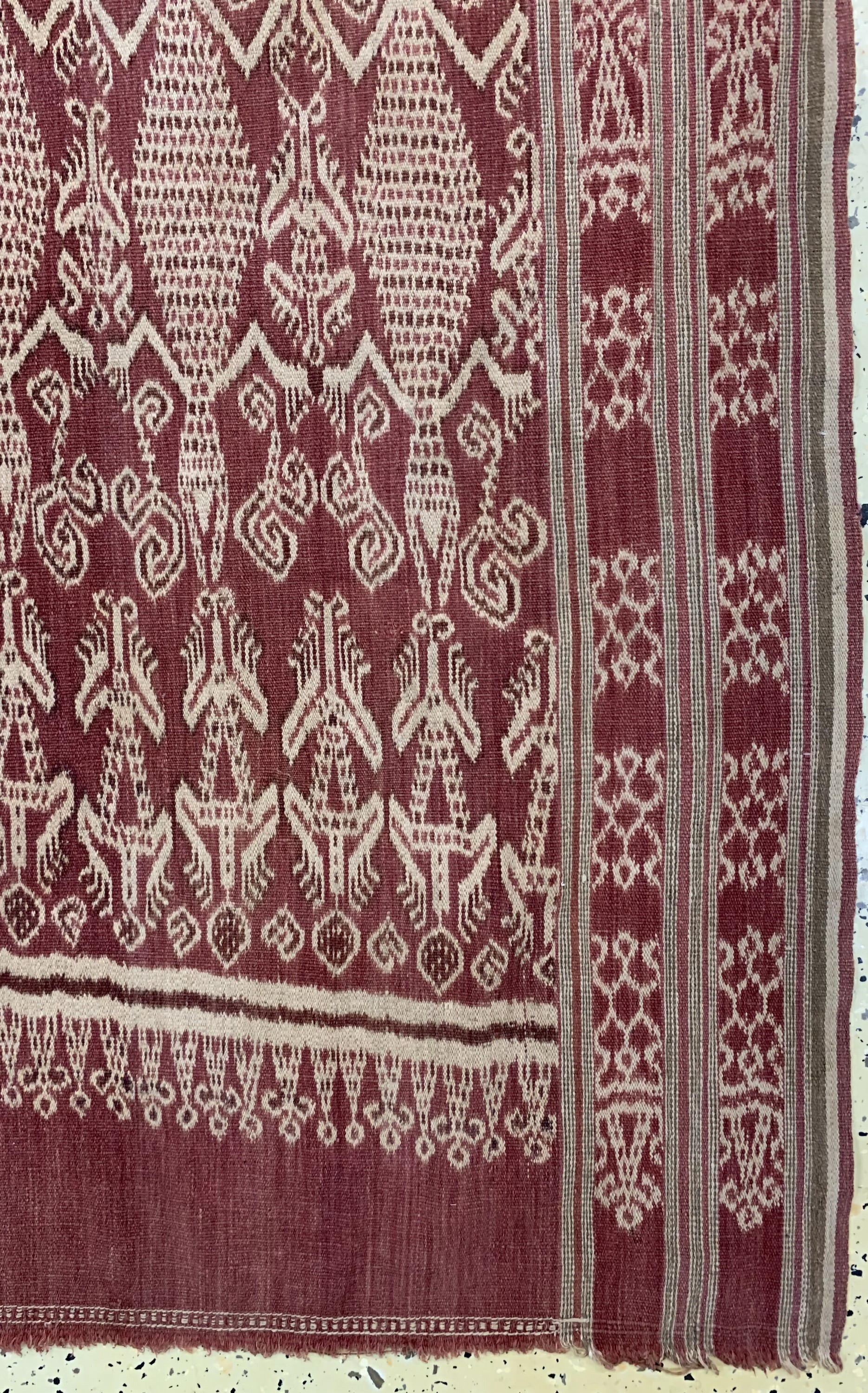 Detail a: Ikat alt, Indonesien, um 1960, Baumwolle, ca. 210 x 120 cm, Reinigungsbedürftig, EHZ: 2