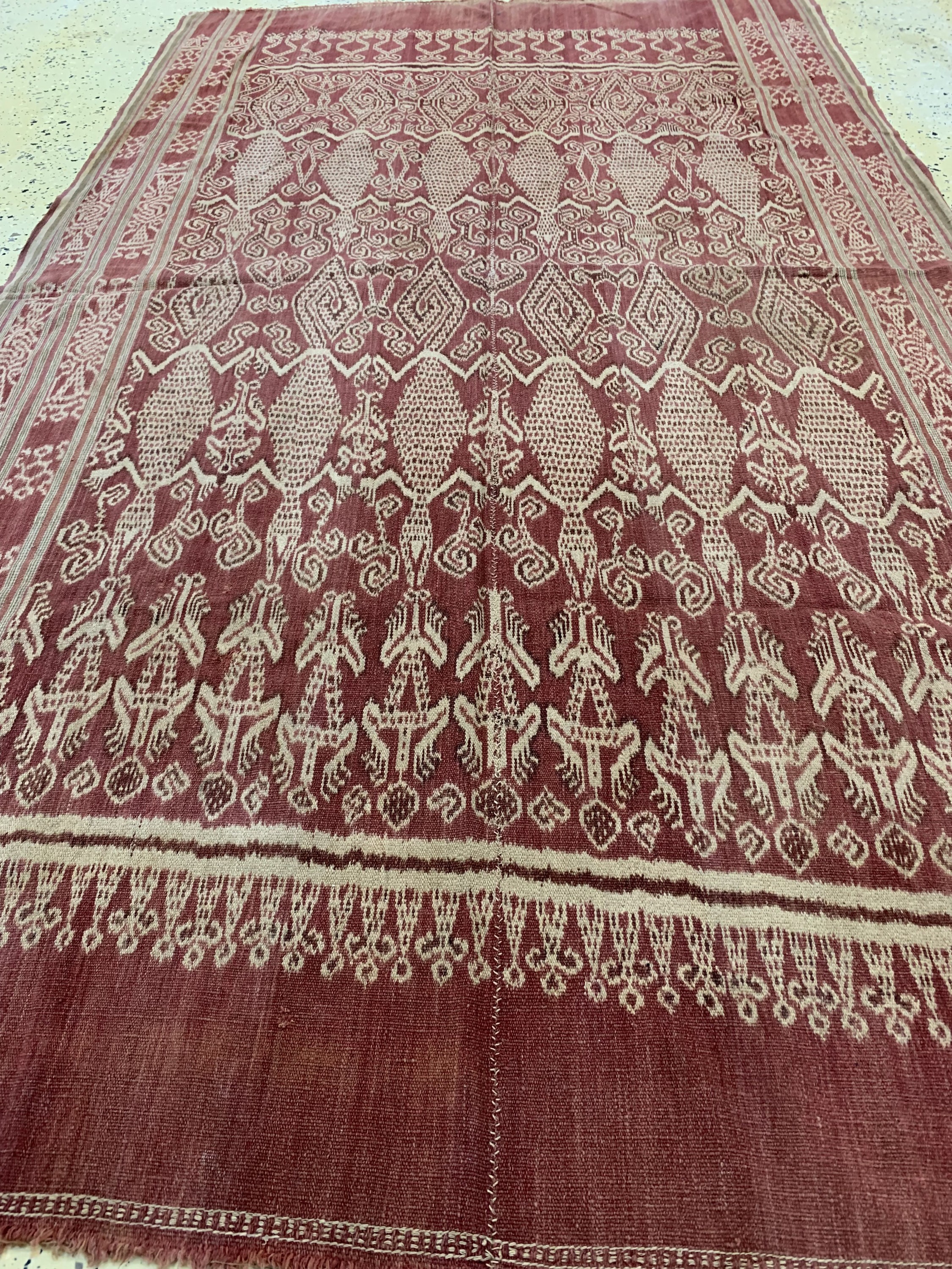 Detail c: Ikat alt, Indonesien, um 1960, Baumwolle, ca. 210 x 120 cm, Reinigungsbedürftig, EHZ: 2