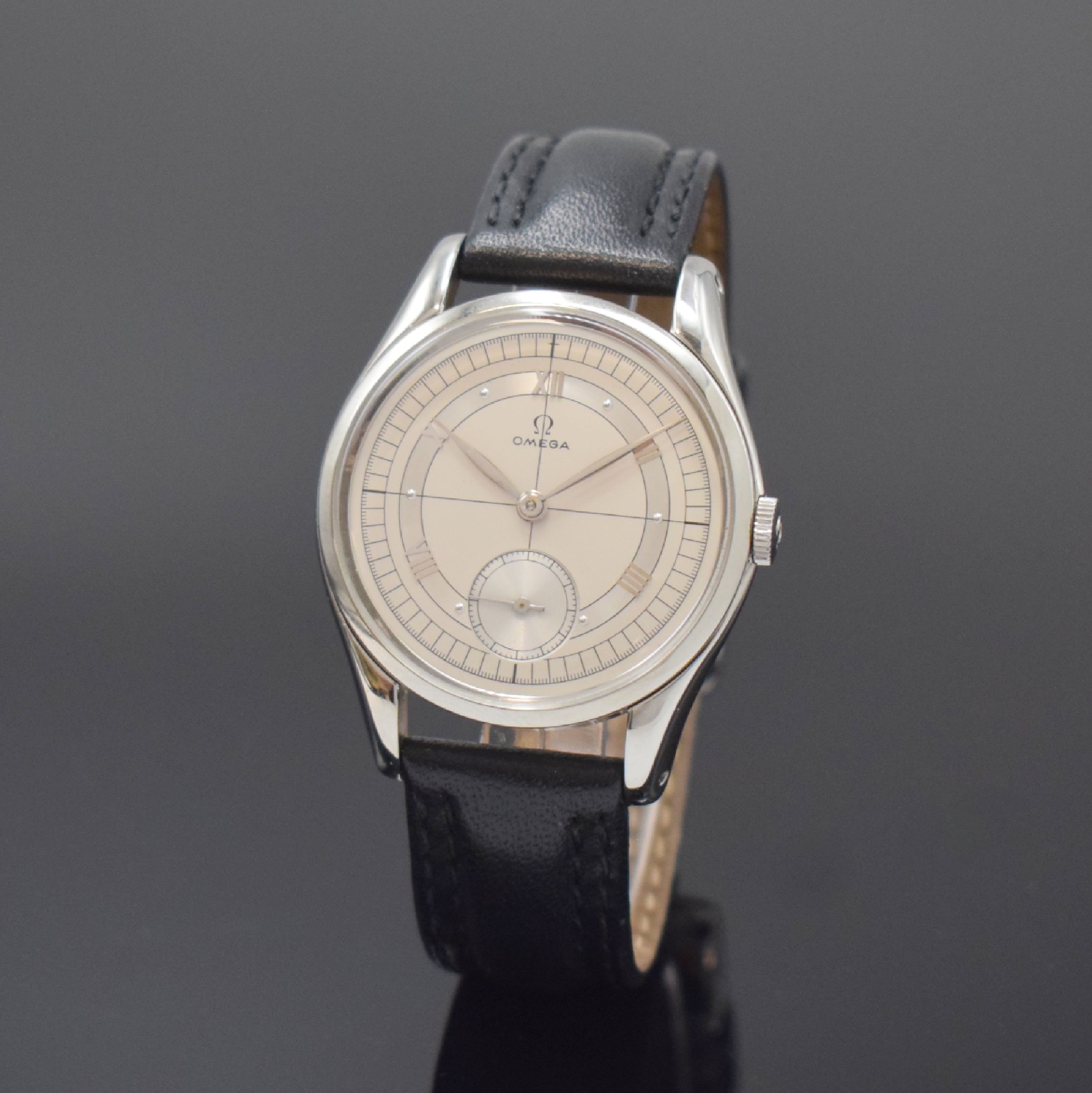 OMEGA Herrenarmbanduhr in Stahl Referenz 2503-7, Schweiz um 1950, Handaufzug, Boden aufgedr., silb. Tausch-Zifferbl. m. Fadenkreuz, röm. Zahlen, ...