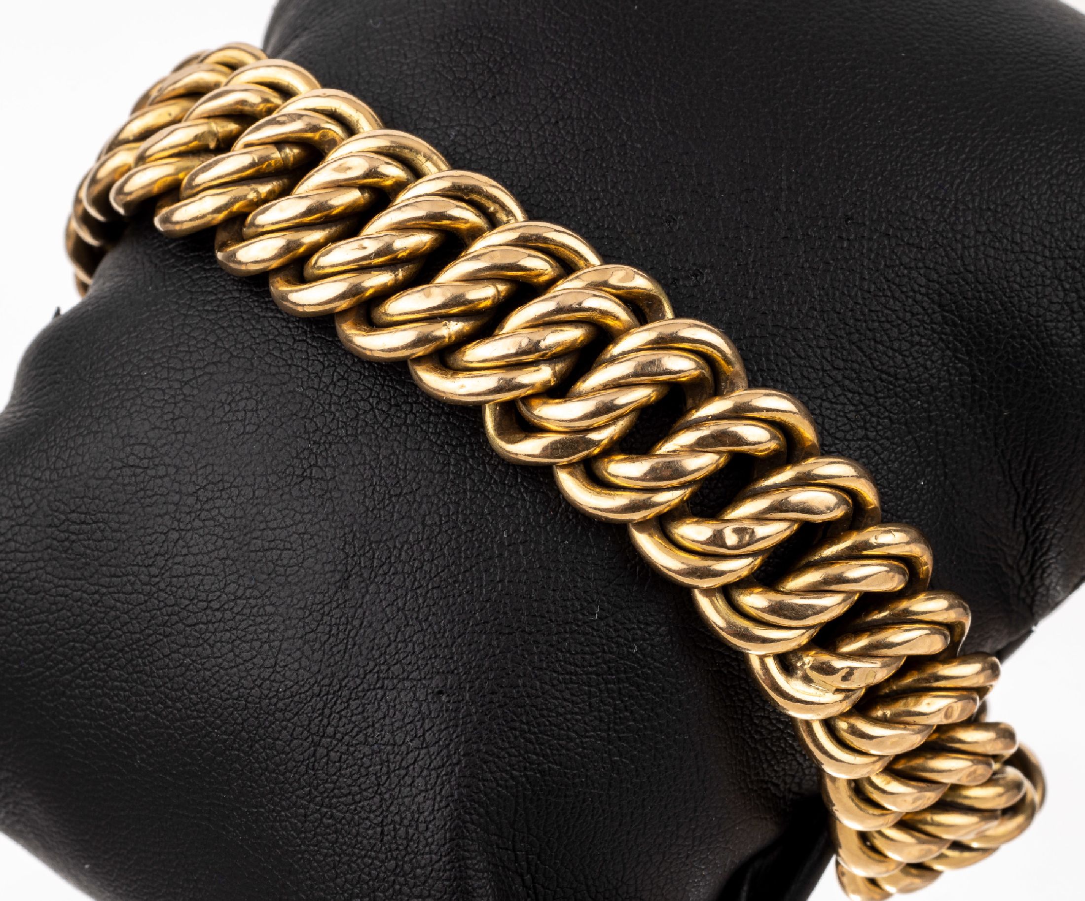 18 kt Gold Armband, GG 750/000, L. ca. 20.5cm, Kastenschloss mit 2 Sicherheitsachten, ca.32.7 g