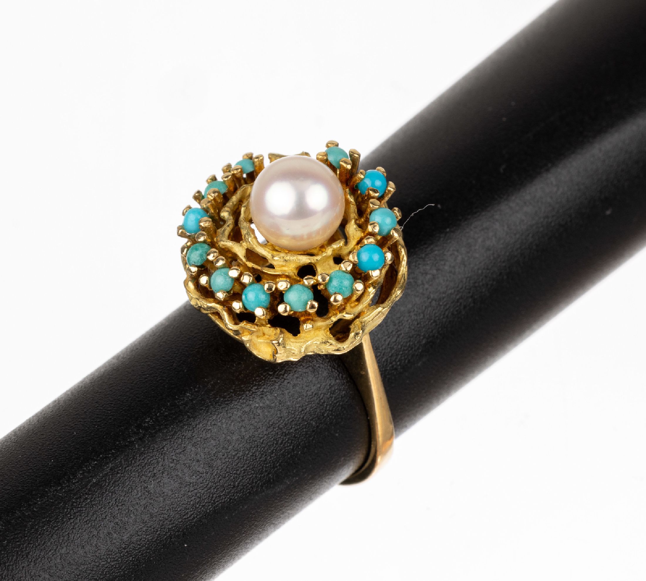 14 kt Gold Türkis-Perl-Ring, GG 585/000 gepr., abstrakte Gestaltung, mittig Akoyazuchtperle, D. ca. 3 mm, kl. Türkiscabochons, RW 55, ca. 6.6 g