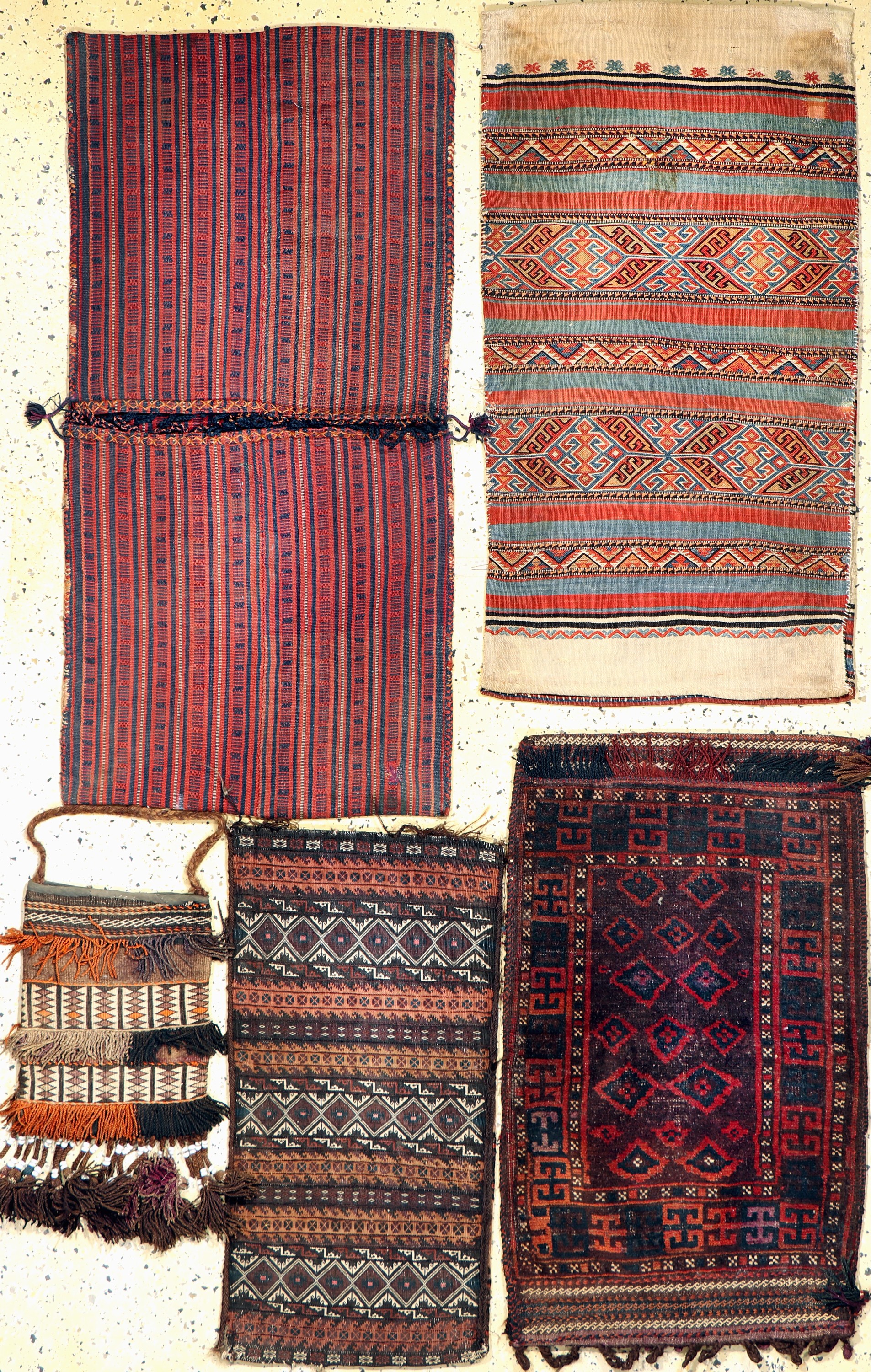 5 Lots Taschen, Persien, um 1950/1960, Wolle auf Wolle, ca. 100 x 60 cm, EHZ: 3