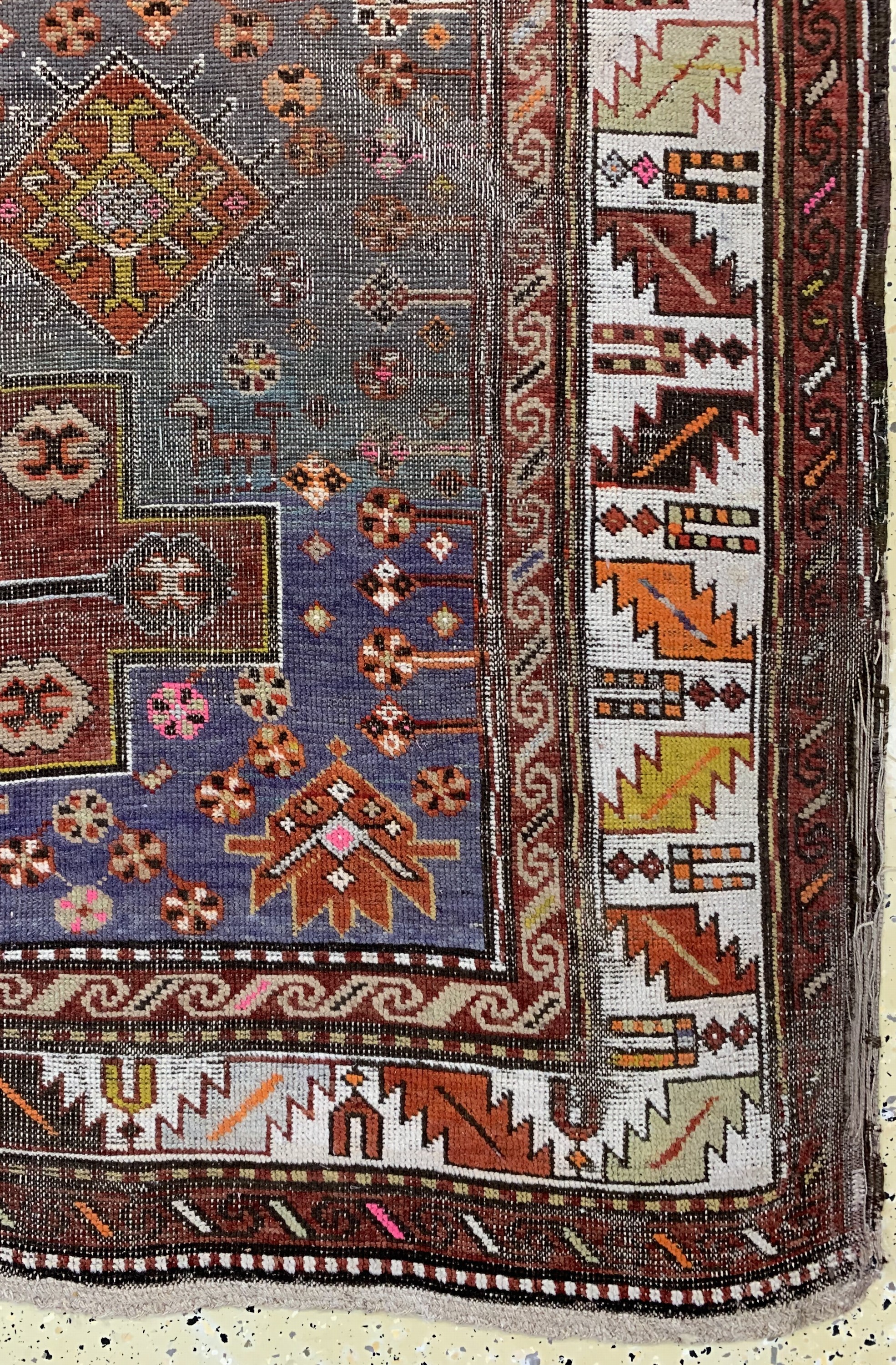 Detail a: Antiker Kazak, Kaukasus, um 1900, Wolle aufWolle, ca. 270 x 156 cm, EHZ: 4
