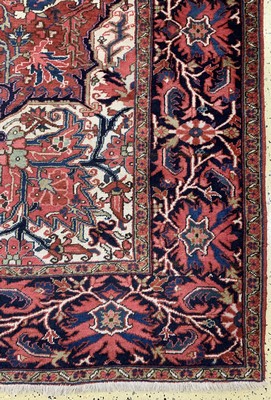 26723406a - Heriz old, Persia, around 1960, wool on cotton, approx. 395 x 295 cm, condition: 2-3. Rugs, Carpets & Flatweaves