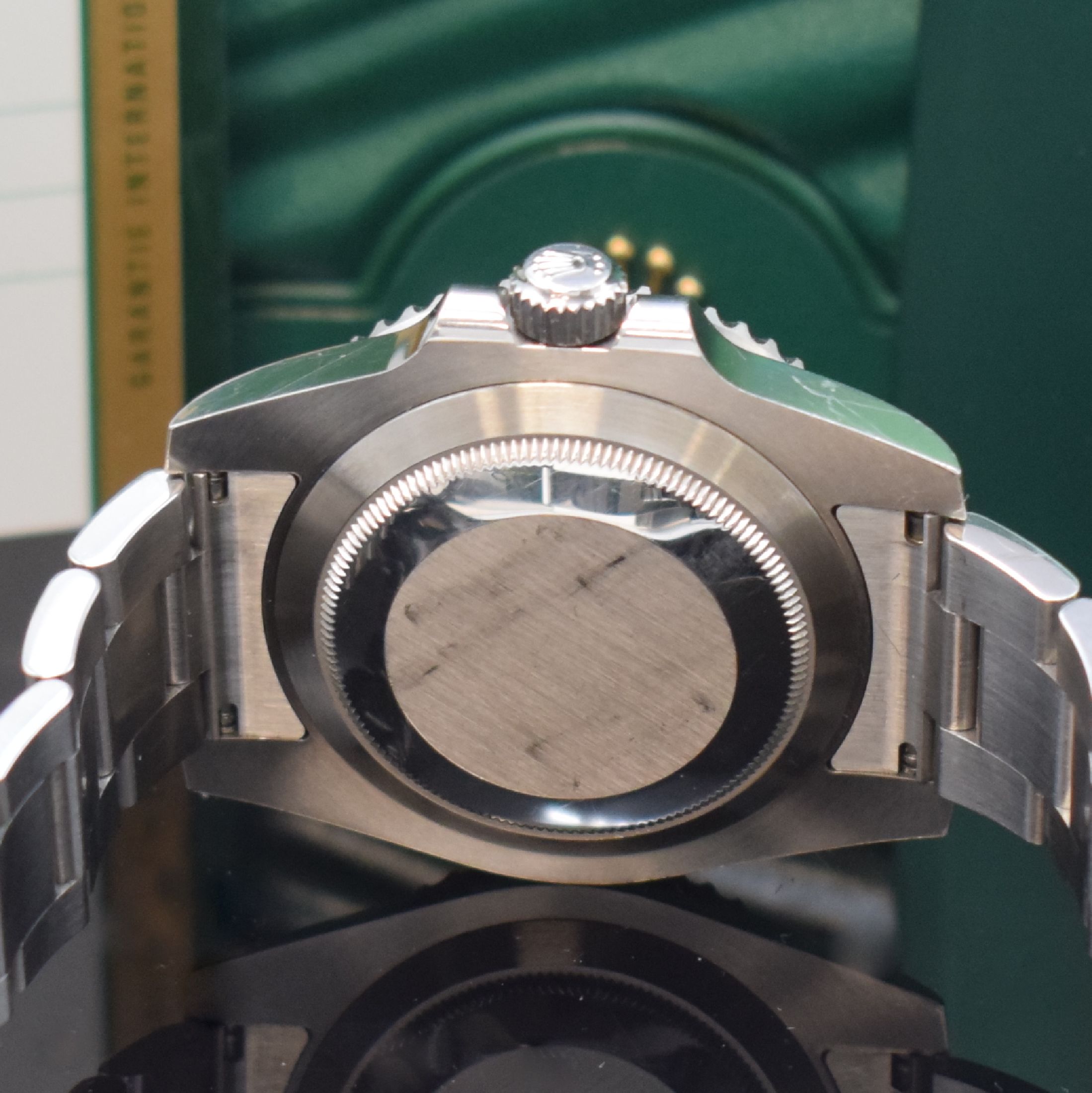 Detail d: ROLEX Herrenarmbanduhr Oyster Perpetual Submariner Referenz 114060, Automatik, LC 100, Chronometer der Superlative in Edelstahl inkl. Oysterband m. ...