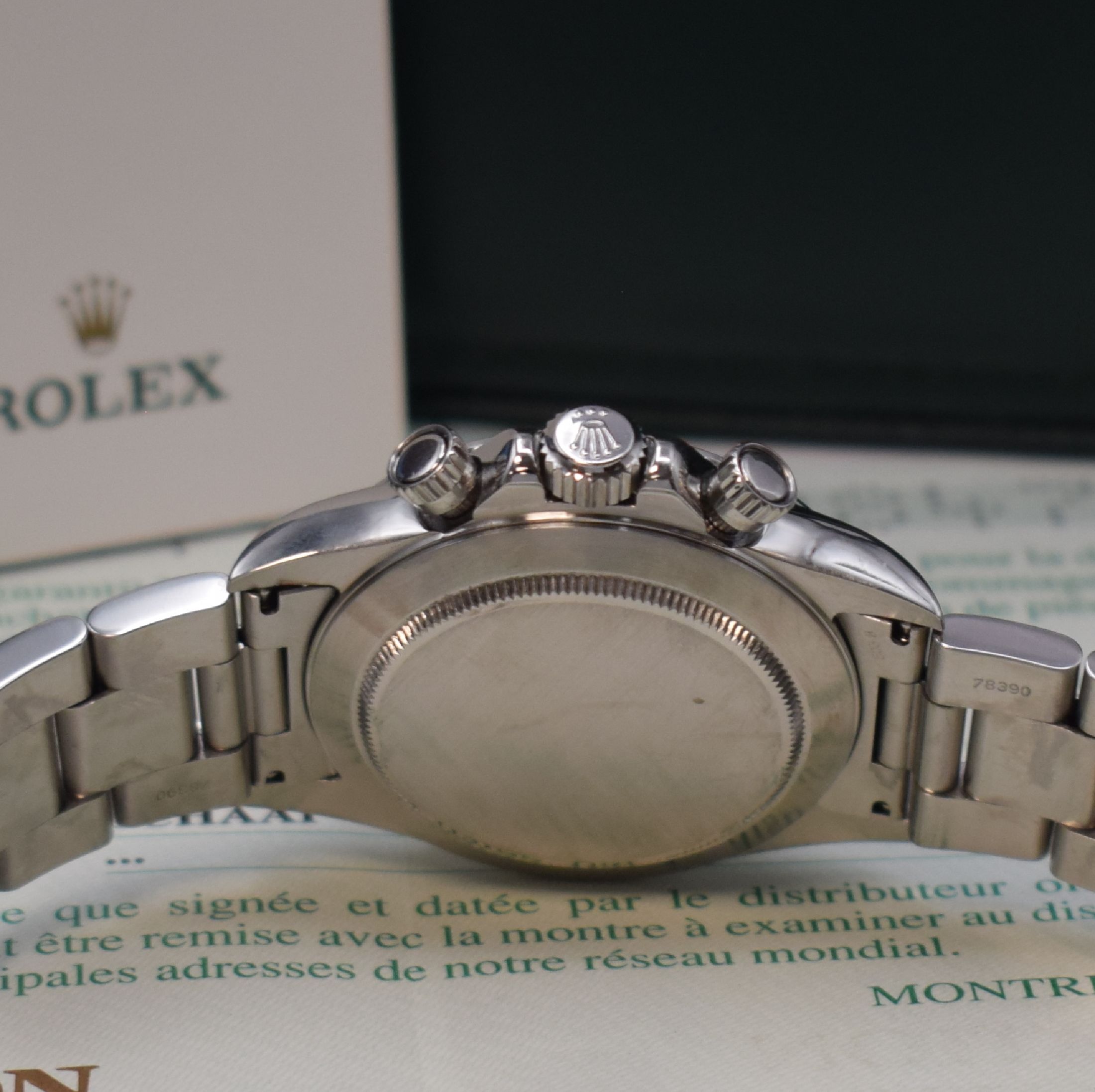 Detail d: ROLEX Herrenarmbanduhr Oyster Perpetual Cosmograph Daytona Referenz 16520, U-Serie, LC 137, Chronometer der Superlative in Edelstahl inkl. ...