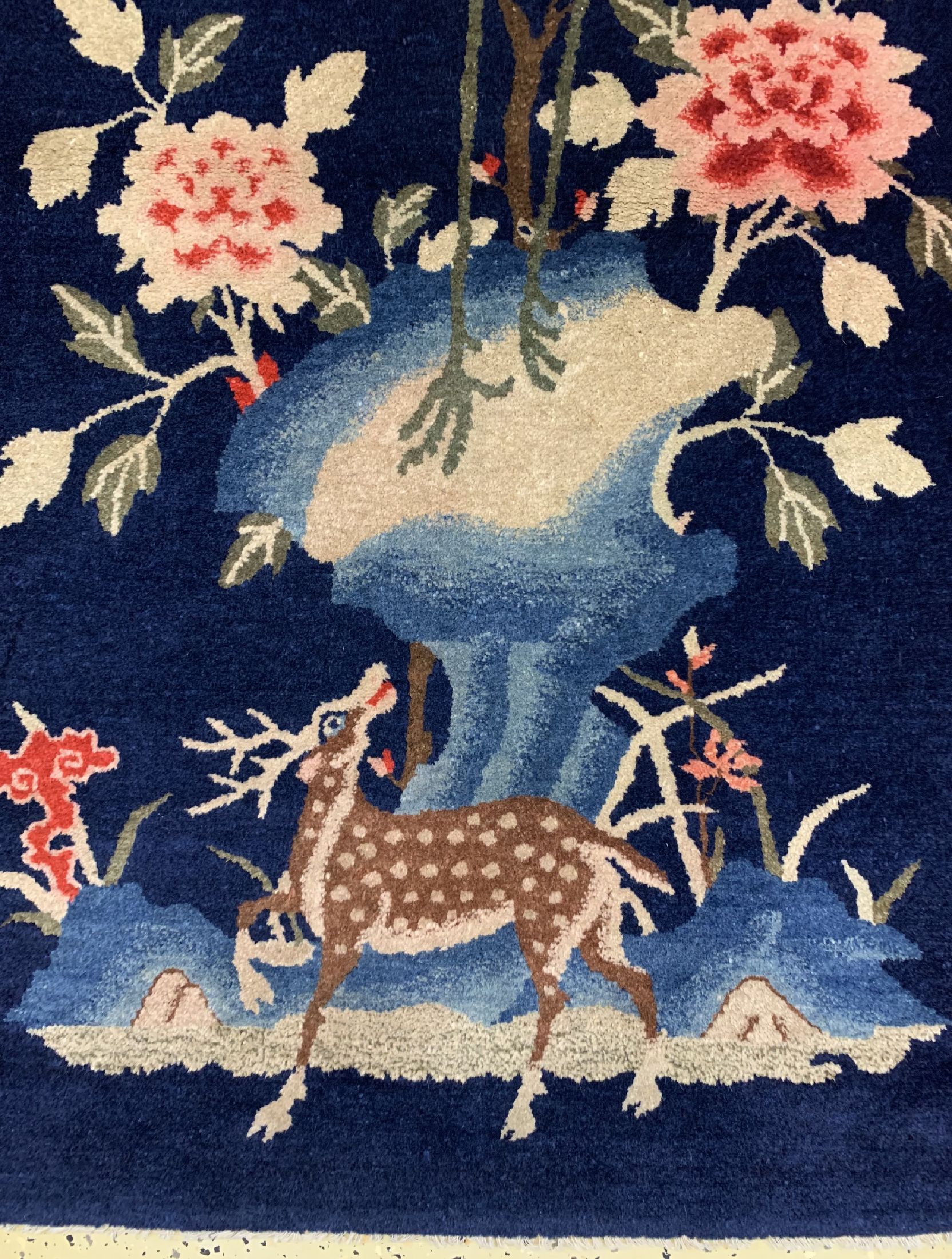 Detail a: Pao Tow antik, China, um 1910, Wolle auf Baumwolle, ca. 145 x 75 cm, EHZ: 2, (kleine Restaurierungen)