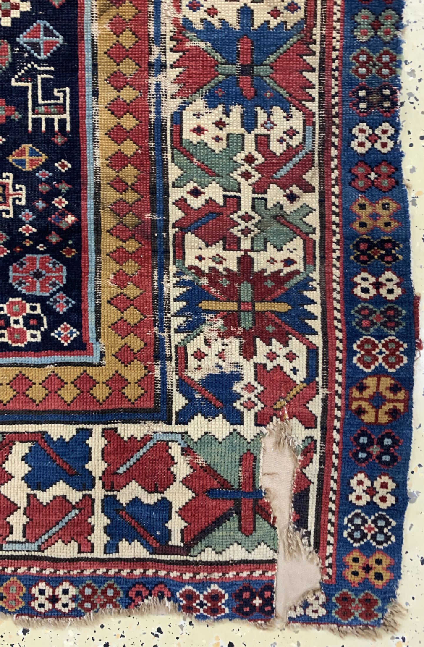 Detail a: Schirwan antik, Kaukasus, 19.Jhd, Wolle aufWolle, ca. 245 x 122 cm, EHZ: 4