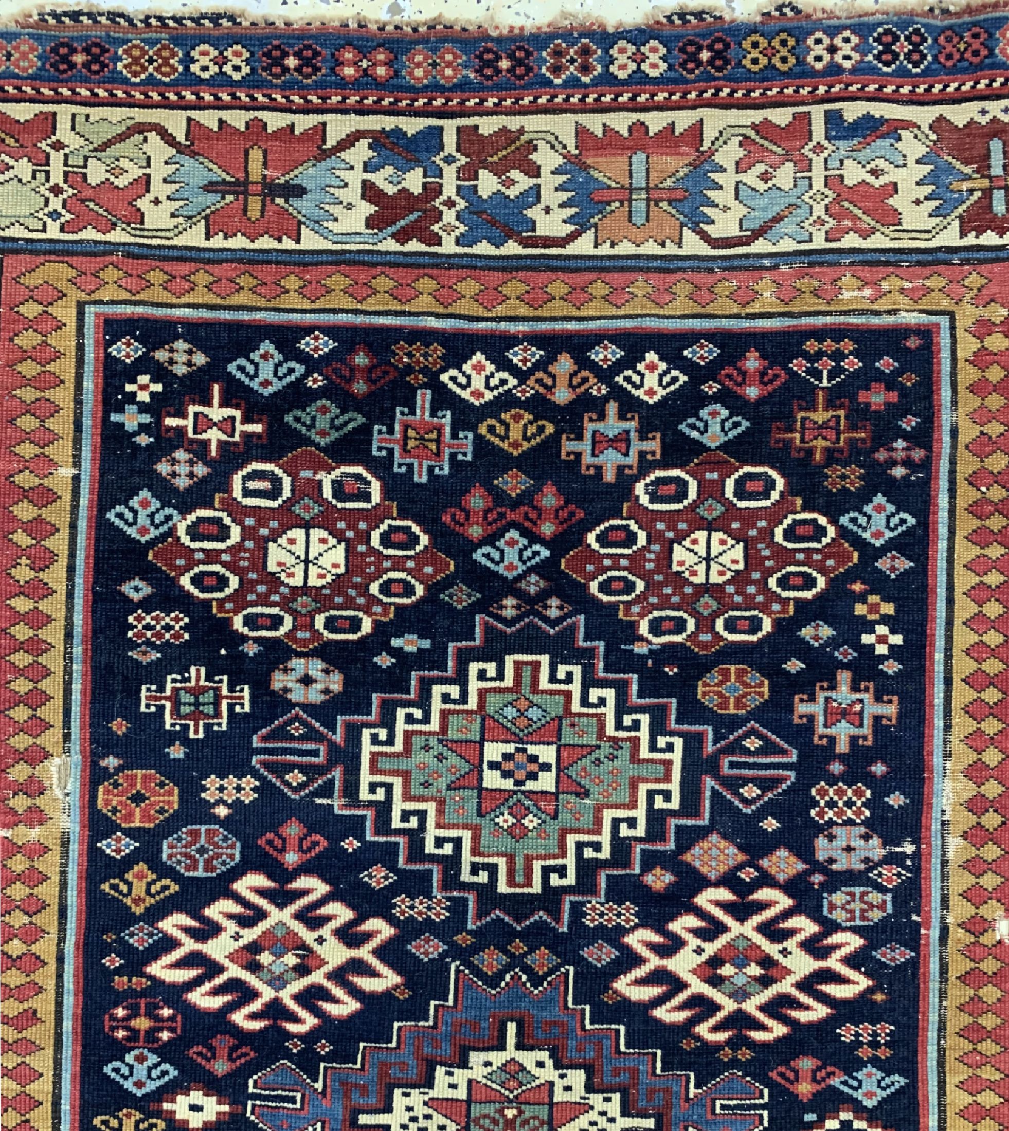 Detail c: Schirwan antik, Kaukasus, 19.Jhd, Wolle aufWolle, ca. 245 x 122 cm, EHZ: 4