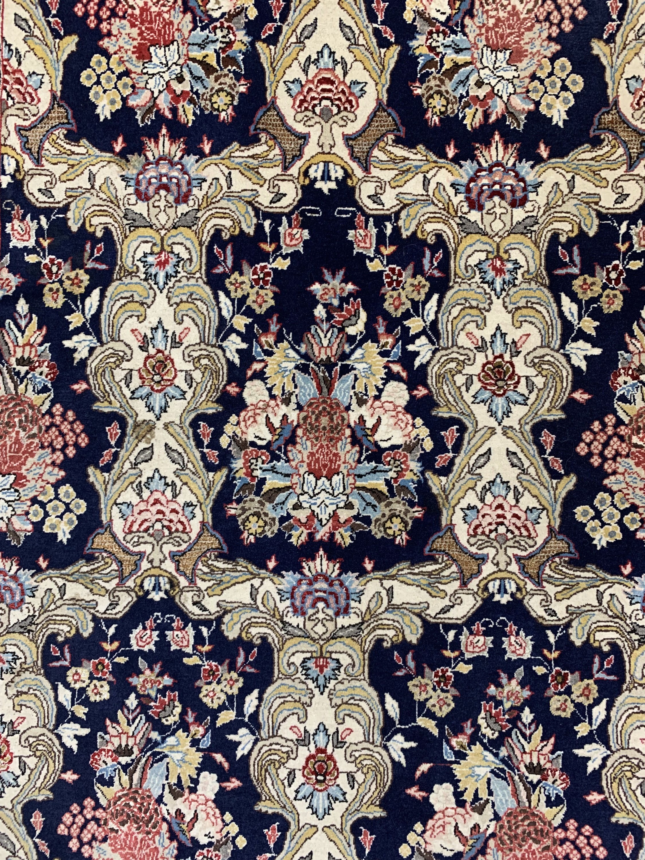 Detail b: Ghom alt, Persien, um 1960, Wolle mit Seide, ca. 220 x 146 cm, EHZ: 2