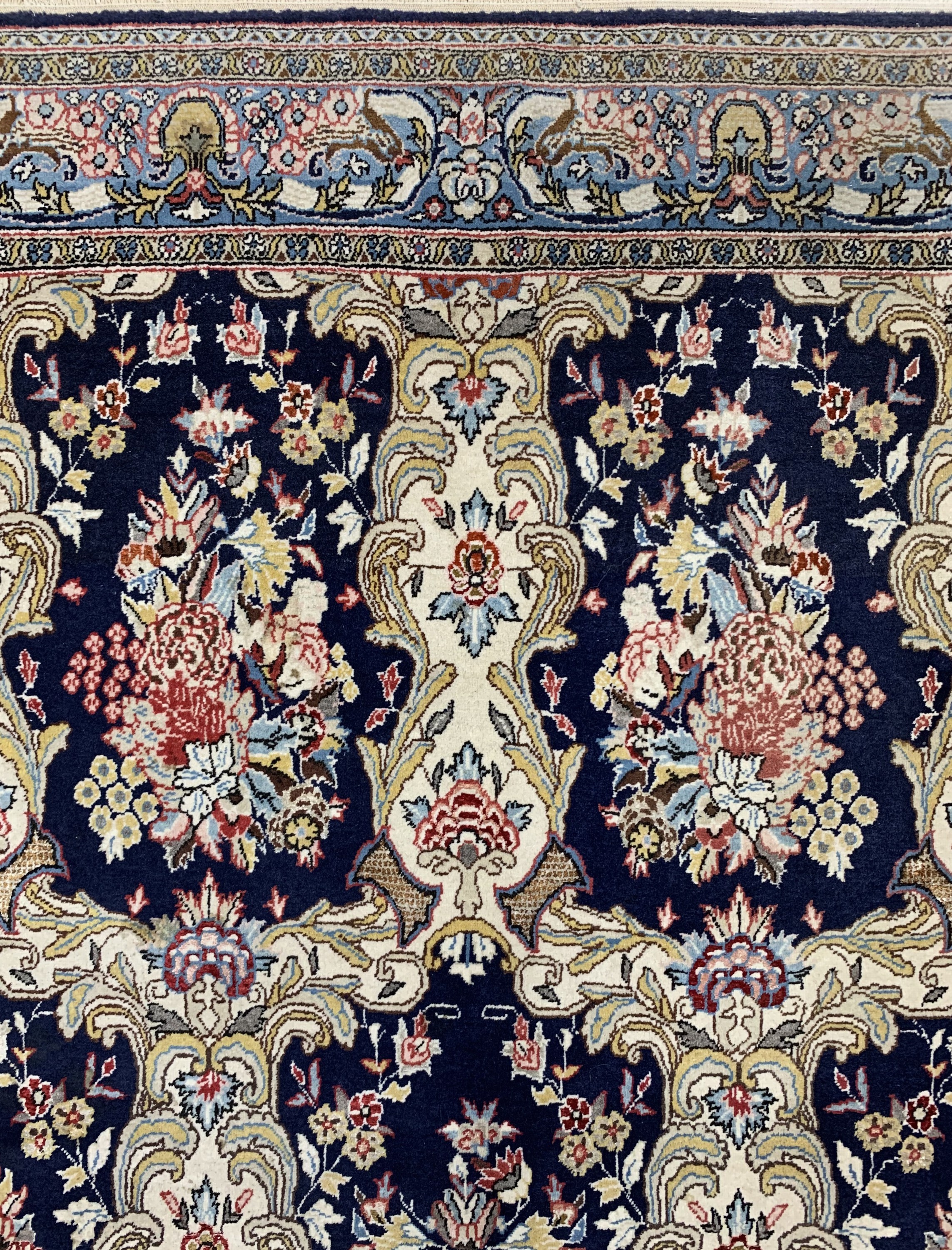 Detail c: Ghom alt, Persien, um 1960, Wolle mit Seide, ca. 220 x 146 cm, EHZ: 2