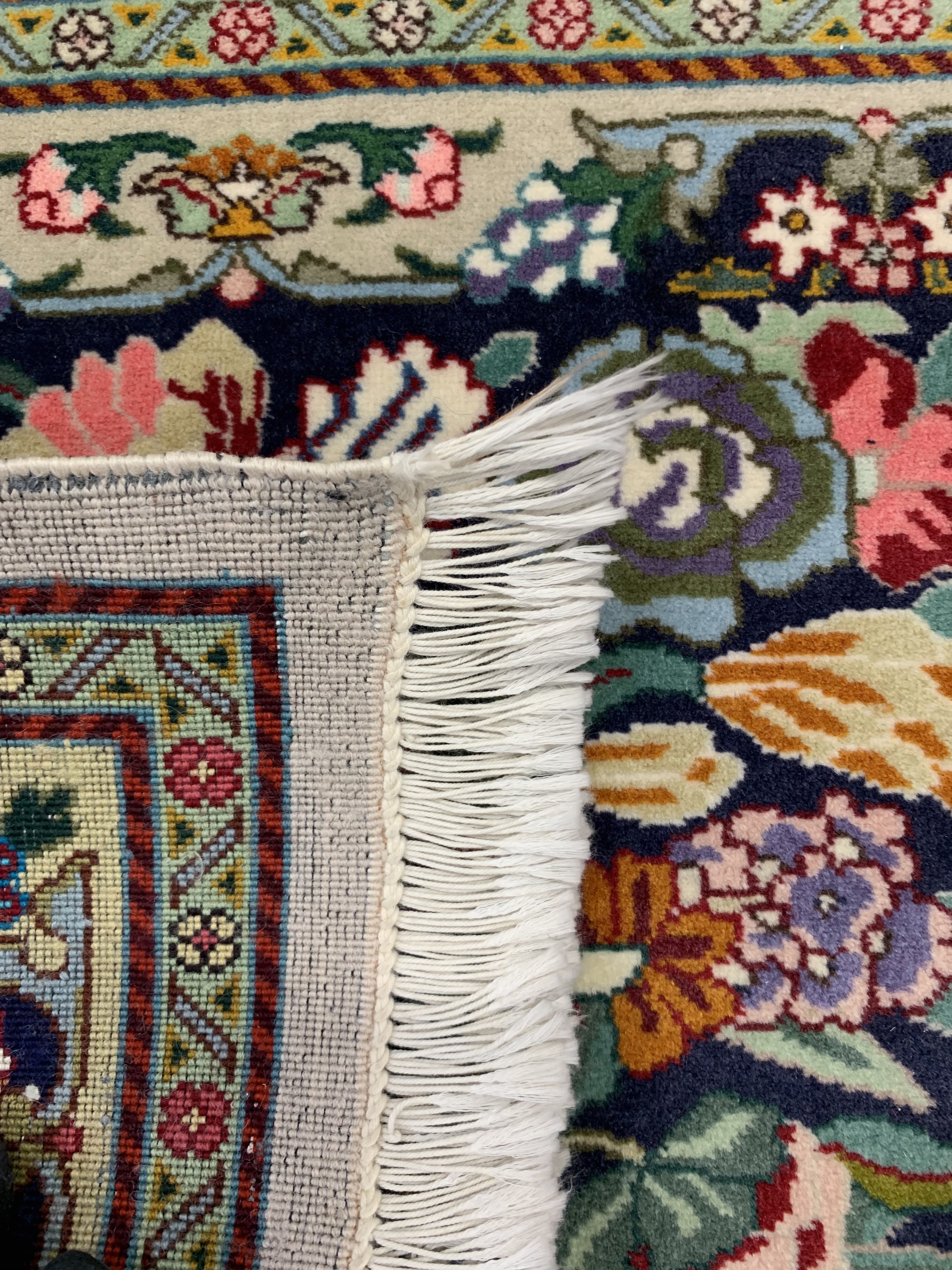 Detail d: 2 Poschti, Persien, 50 Jahre, Täbriz, ca. 42 x 52 cm, Keschan, ca. 92 x 60 cm, EHZ: 1-2