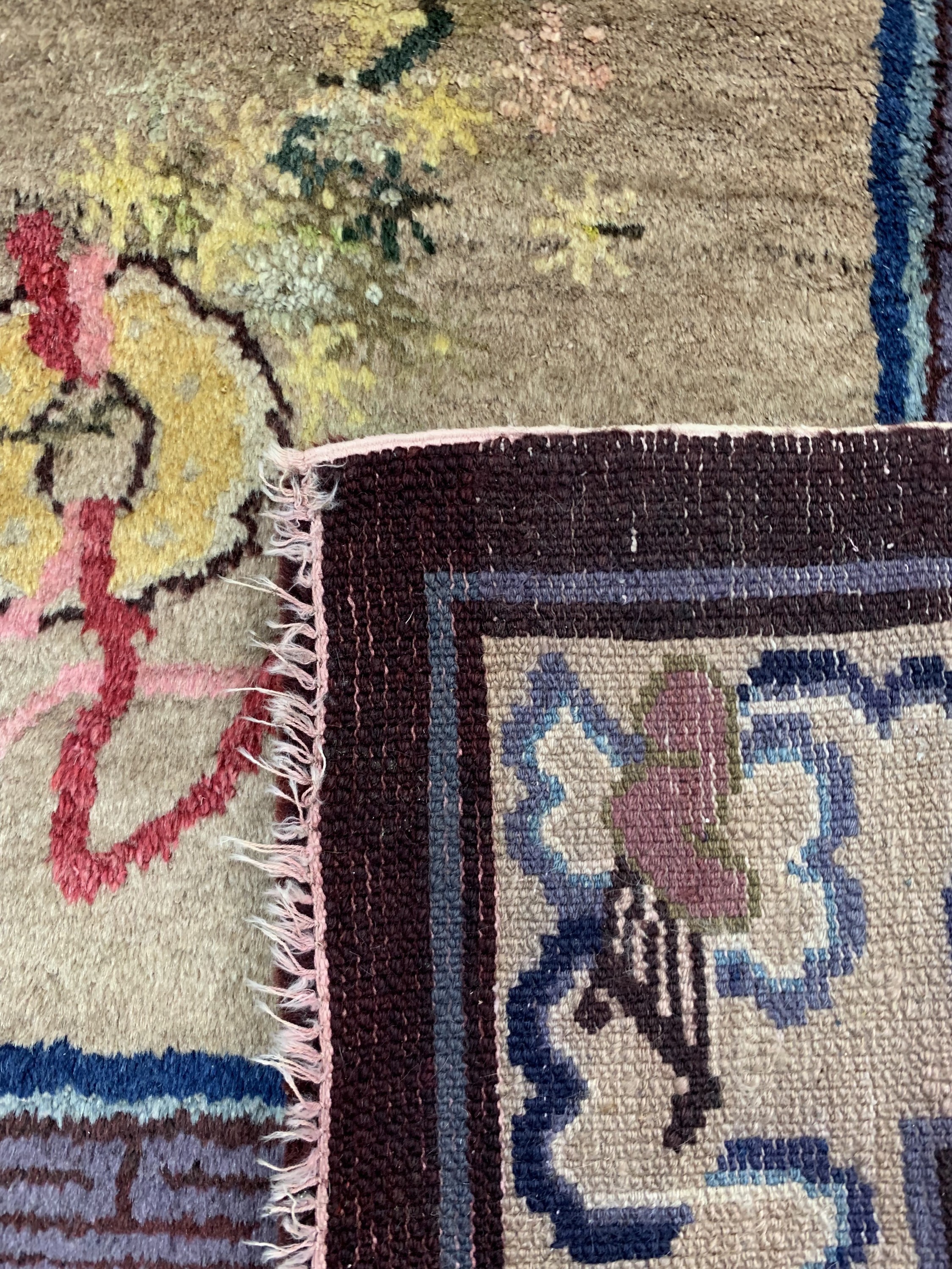 Detail e: Pao Tow antik, China, um 1900, Wolle auf Baumwolle, ca. 200 x 140 cm, restauriert, EHZ:2(kleiner Riss)