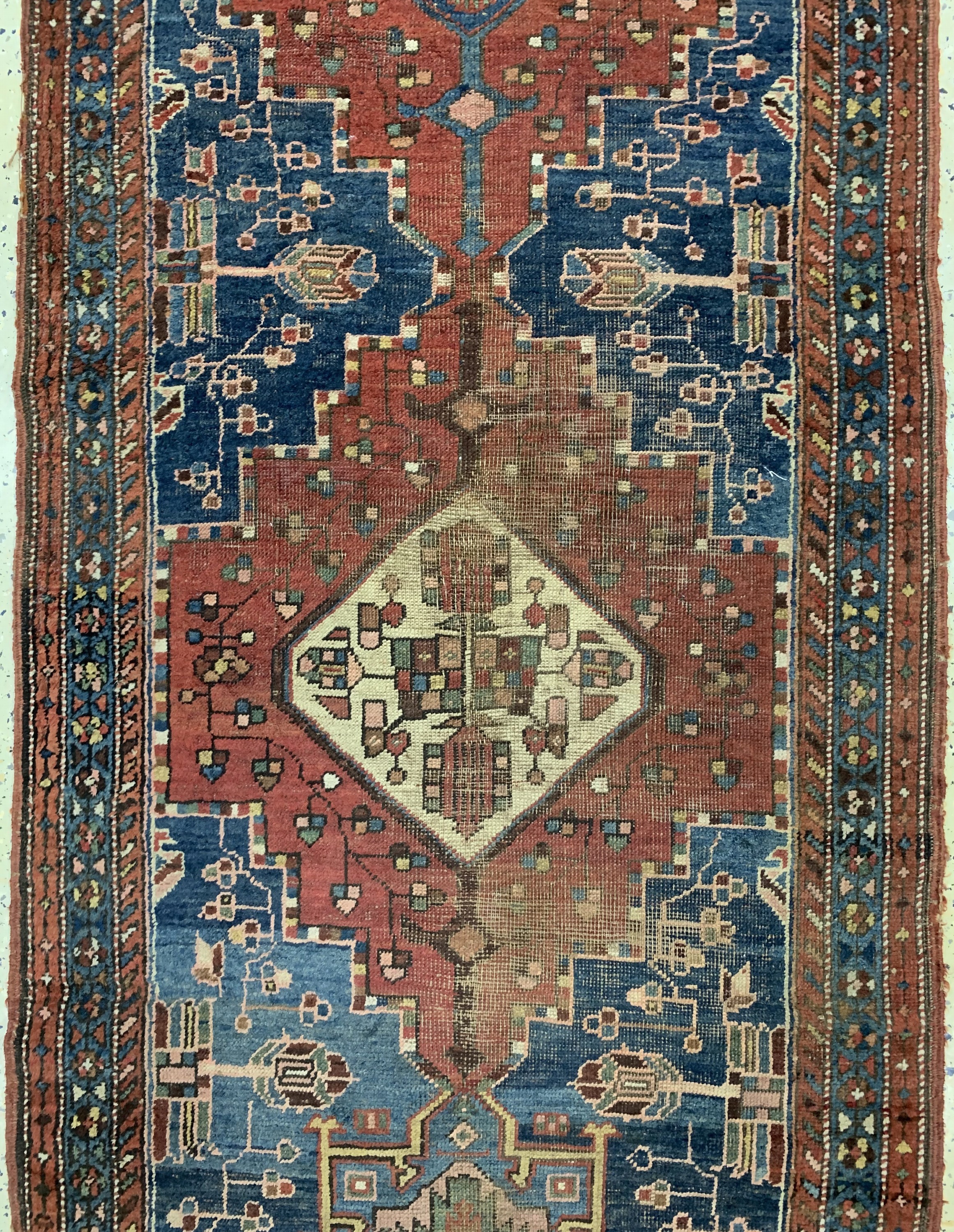 Detail b: Antiker Kordi Bidjar, Persien, 19.Jhd, Wolle auf Wolle, ca. 430 x 100 cm, EHZ: 3-4