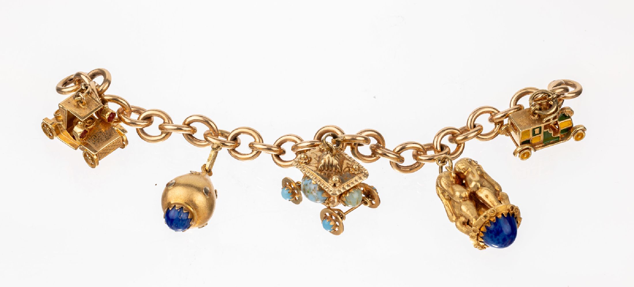 14 kt Gold Bettelarmband mit 5 Anhängern, GG 585/000, Anhänger GG 585/000 und 750/000, Oldtimer grün und gelb emaill., 14 kt, 3 Affen (nichts ...