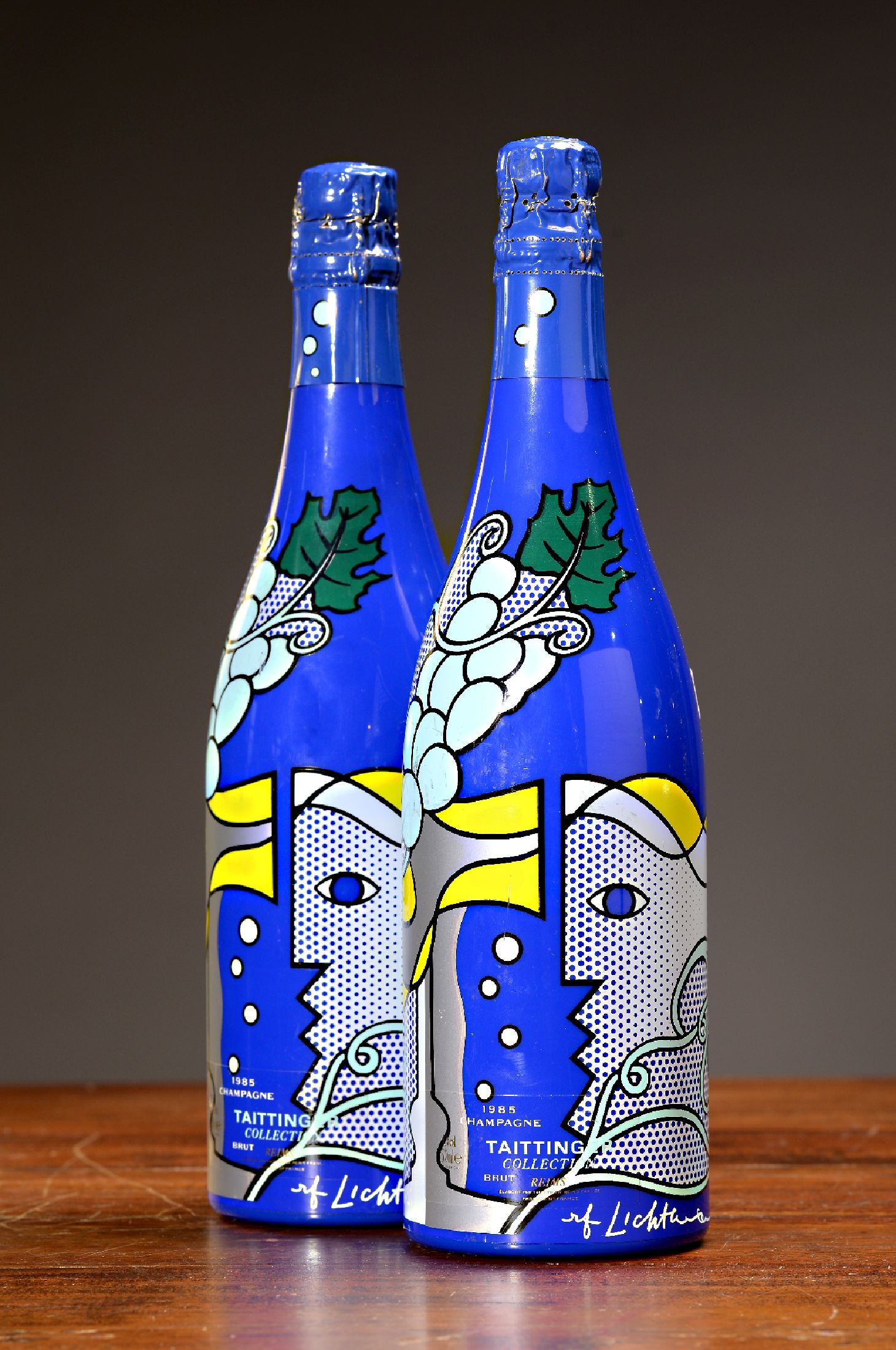2 Flaschen 1985 Taittinger Collection Roy Lichtenstein, Champagne, Brut, Künstleredition, ca. 75cl, 12% Vol., berieben