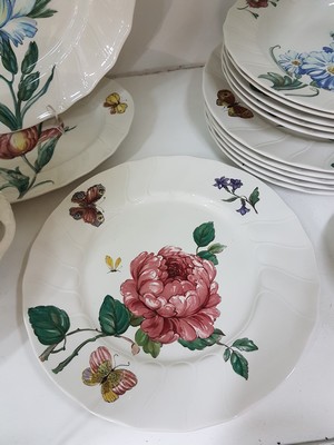26725034i - Coffee, tea and dinner service, Villeroy & Boch Luxembourg, decor: bouquet, coffee pot, teapot, sugar bowl, milk jug, 6 coffee cups with saucers, 6 tea cups with saucers, 12 cake plates, round cake plate, king cake plate, 6 deep and 6 flat plates, 4 small bowls, 3 side dish bowls, 2 oval plates, gravy boat, lidded tureen, hardly used, with slight traces of usage