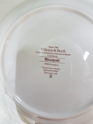 26725034p - Coffee, tea and dinner service, Villeroy & Boch Luxembourg, decor: bouquet, coffee pot, teapot, sugar bowl, milk jug, 6 coffee cups with saucers, 6 tea cups with saucers, 12 cake plates, round cake plate, king cake plate, 6 deep and 6 flat plates, 4 small bowls, 3 side dish bowls, 2 oval plates, gravy boat, lidded tureen, hardly used, with slight traces of usage