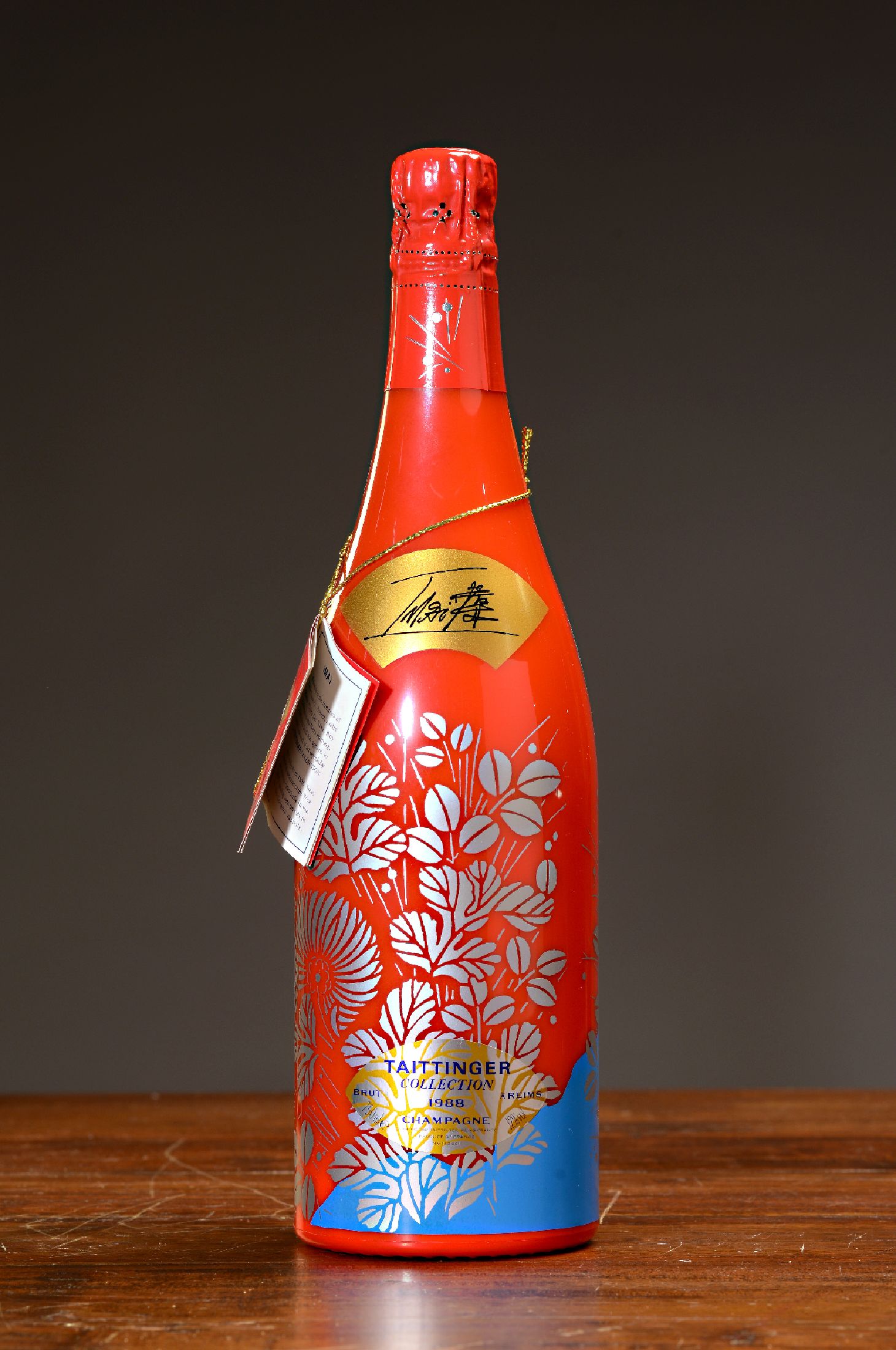 1 Flasche 1988 Taittinger Collection Toshimitsu Imai, Champagne, Brut, Künstleredition, ca. 75cl, 12% Vol., in orig. Karton