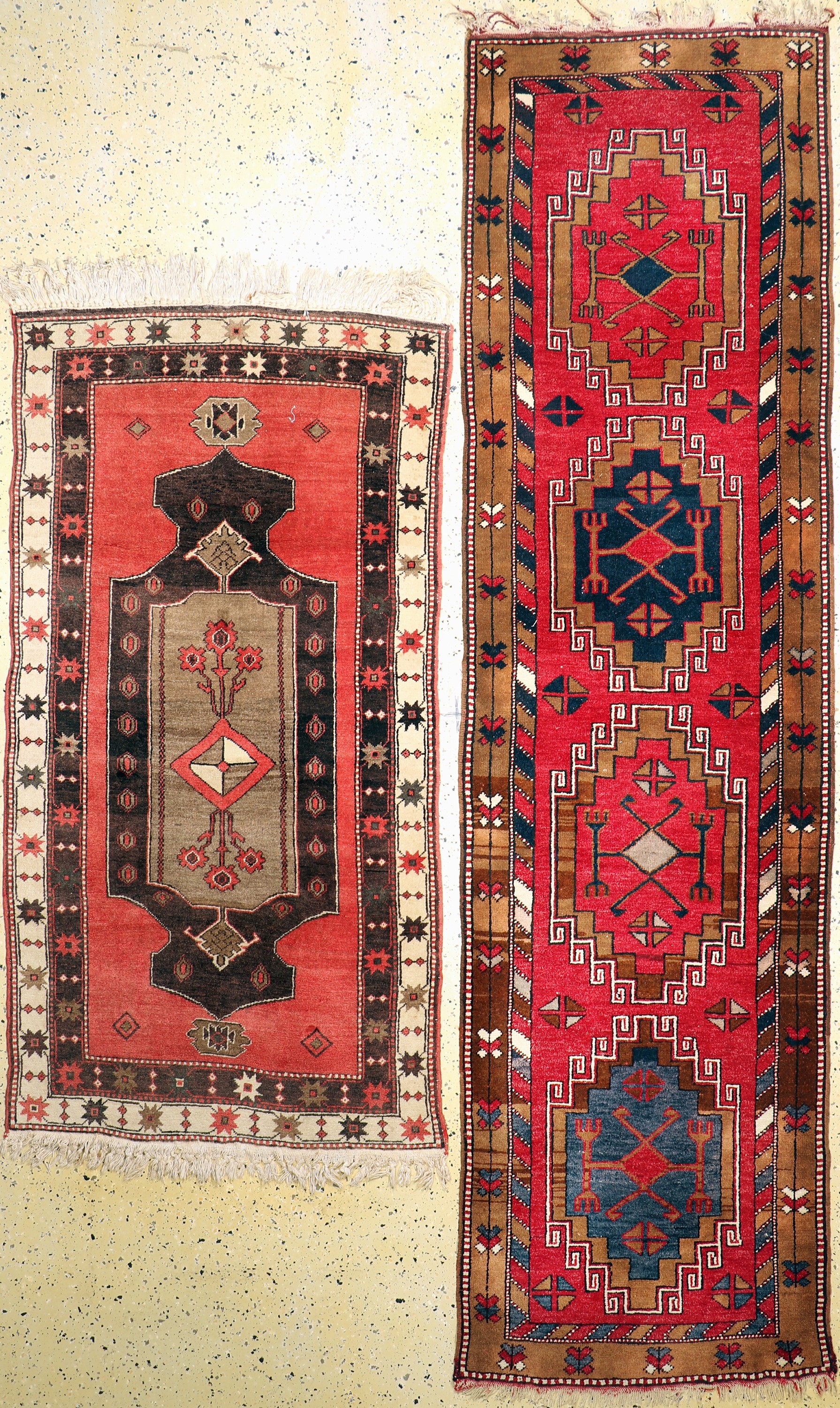 2 Lots Kurt, Türkei, ca. 60 Jahre, Wolle auf Wolle, ca. 310 x 85 cm &% ca. 190 x 100 cm, EHZ: 2