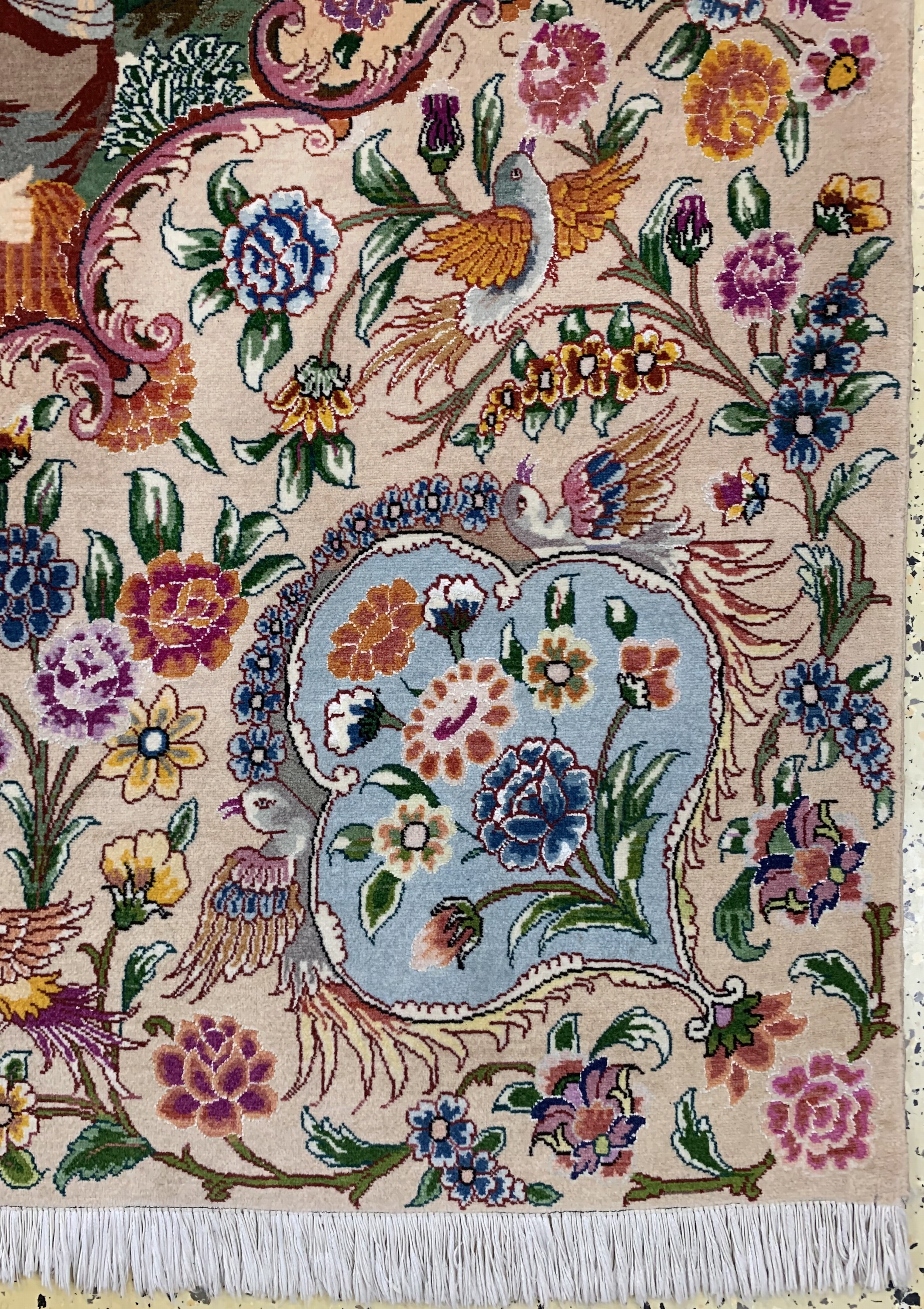Detail a: Täbriz fein(50 Raj), Persien, ca. 50 Jahre,Korkwolle mit Seide, ca. 197 x 145 cm, ca. 500.000 Kn/qm, EHZ: 2