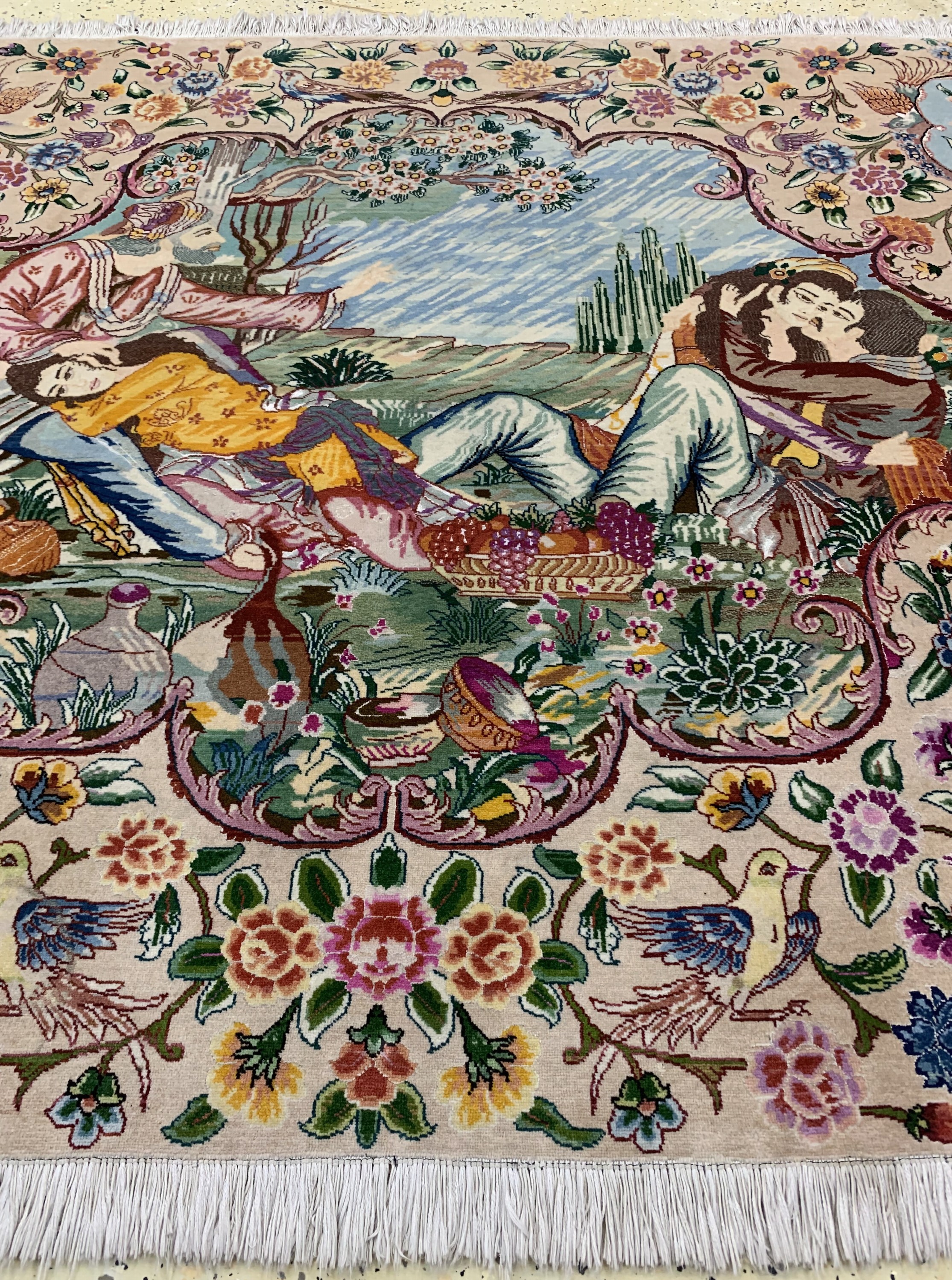Detail e: Täbriz fein(50 Raj), Persien, ca. 50 Jahre,Korkwolle mit Seide, ca. 197 x 145 cm, ca. 500.000 Kn/qm, EHZ: 2
