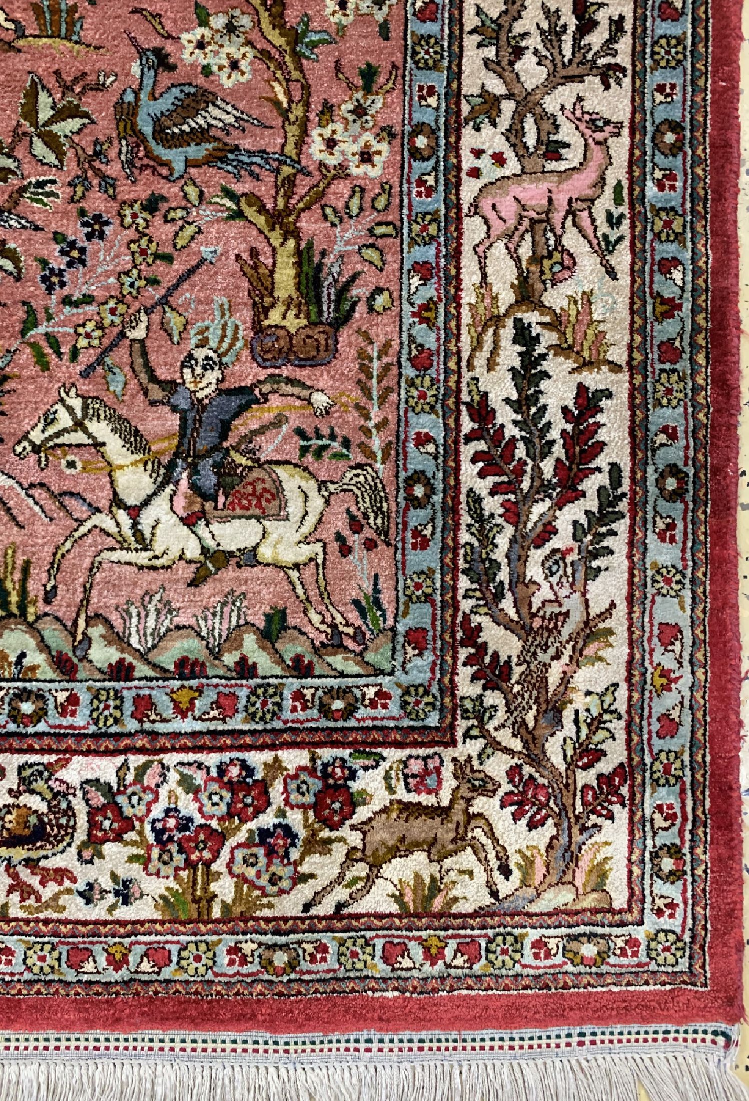 Detail a: Ghom Seide, Persien, ca. 60 Jahre, reine Naturseide, ca. 164 x 104 cm, EHZ: 2