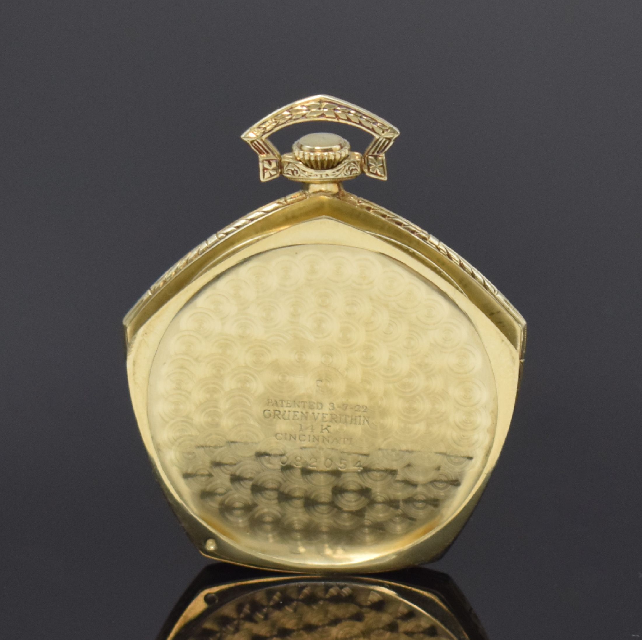 Detail d: GRUEN VeriThin hochwertige 5-eckige Taschenuhr in GG 585/000, Schweiz / USA um 1935, 3- teil. Geh., Boden u. Glasrand aufgedr., tief- grav. Rand ...
