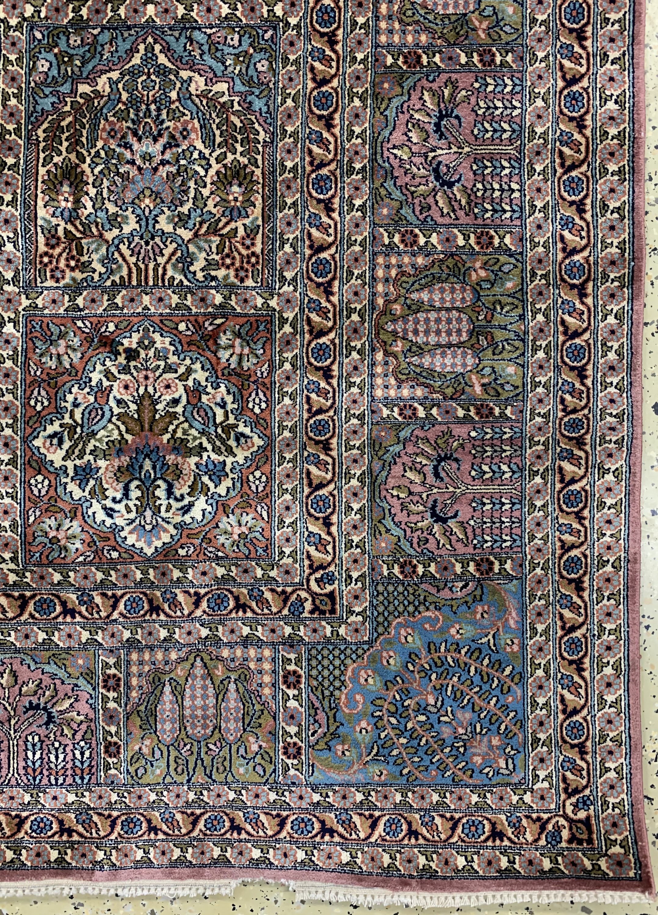 Detail a: Kashmir, Indien, ca. 40 Jahre, merzerisierte Baumwolle, ca. 272 x 183 cm, EHZ: 2