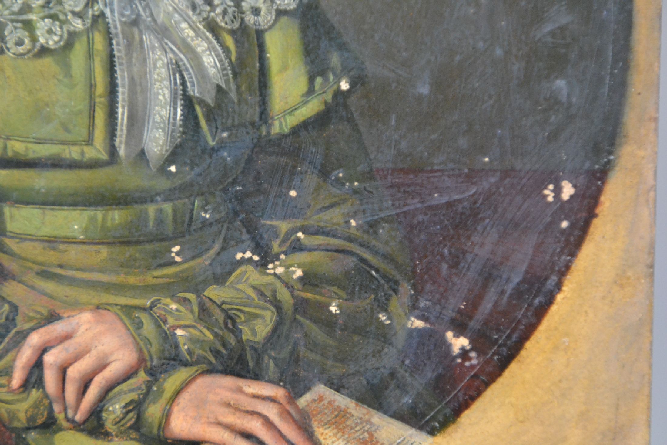 Detail c: Zuschreibung: Julius Schoppe, 1795-1868 Berlin, Damenbildnis, wohl die Mutter des Künstlers, verso bezeichnet: "Johanna Elisabeth Schadow" ...