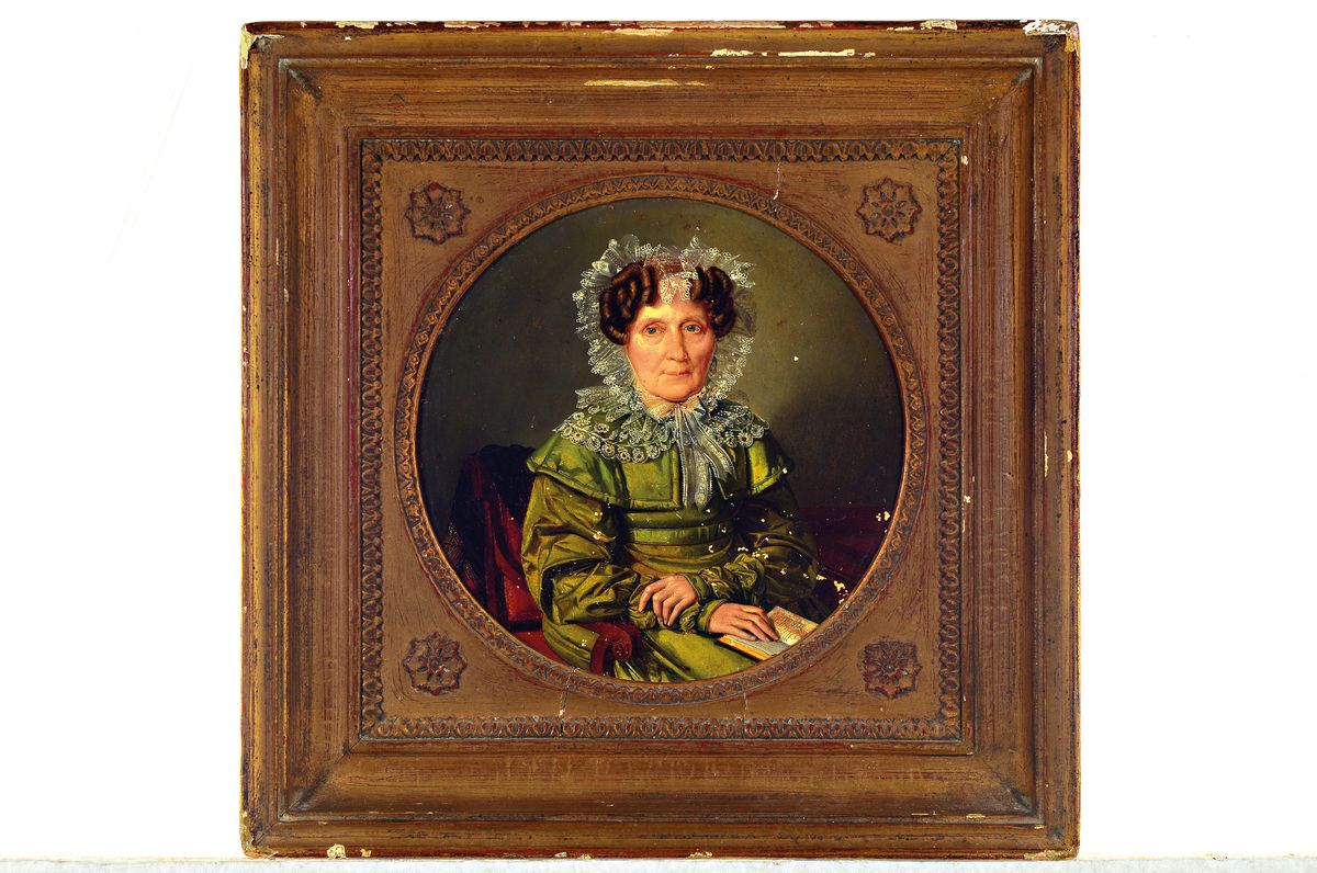 Detail k: Zuschreibung: Julius Schoppe, 1795-1868 Berlin, Damenbildnis, wohl die Mutter des Künstlers, verso bezeichnet: "Johanna Elisabeth Schadow" ...