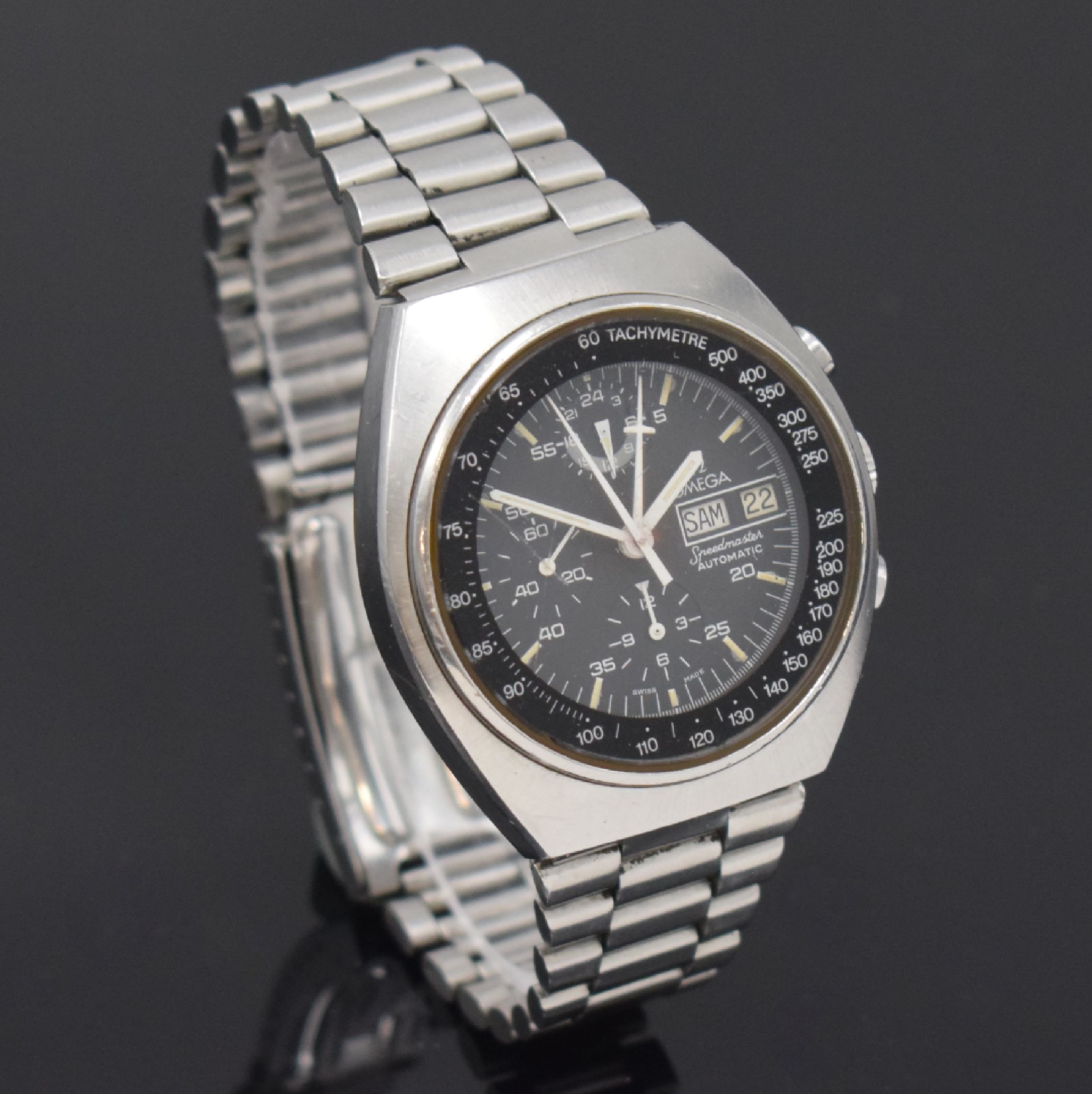 Detail b: OMEGA Speedmaster Automatic Armbandchronograph sogenannte Mark 4,5 Referenz 176.0012, Schweiz um 1985, verschr. Geh. inkl. orig. Gliederband m. ...