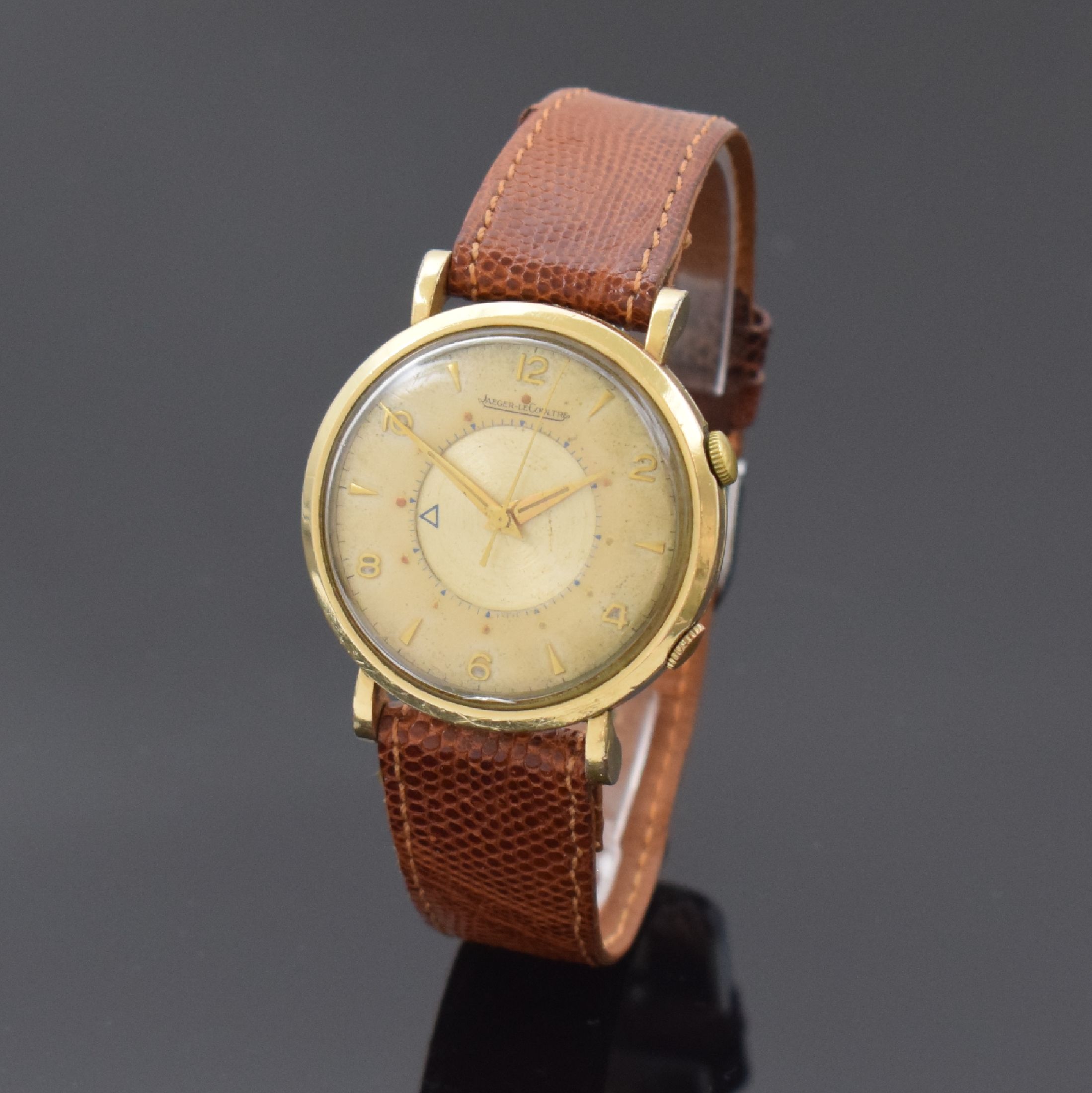 Jaeger-LeCoultre Armbandwecker Memovox, Handaufzug, Schweiz für den US-Markt um 1957, GG-Filled-Geh., Boden aufgedr., silberfarb. orig. Blatt ...