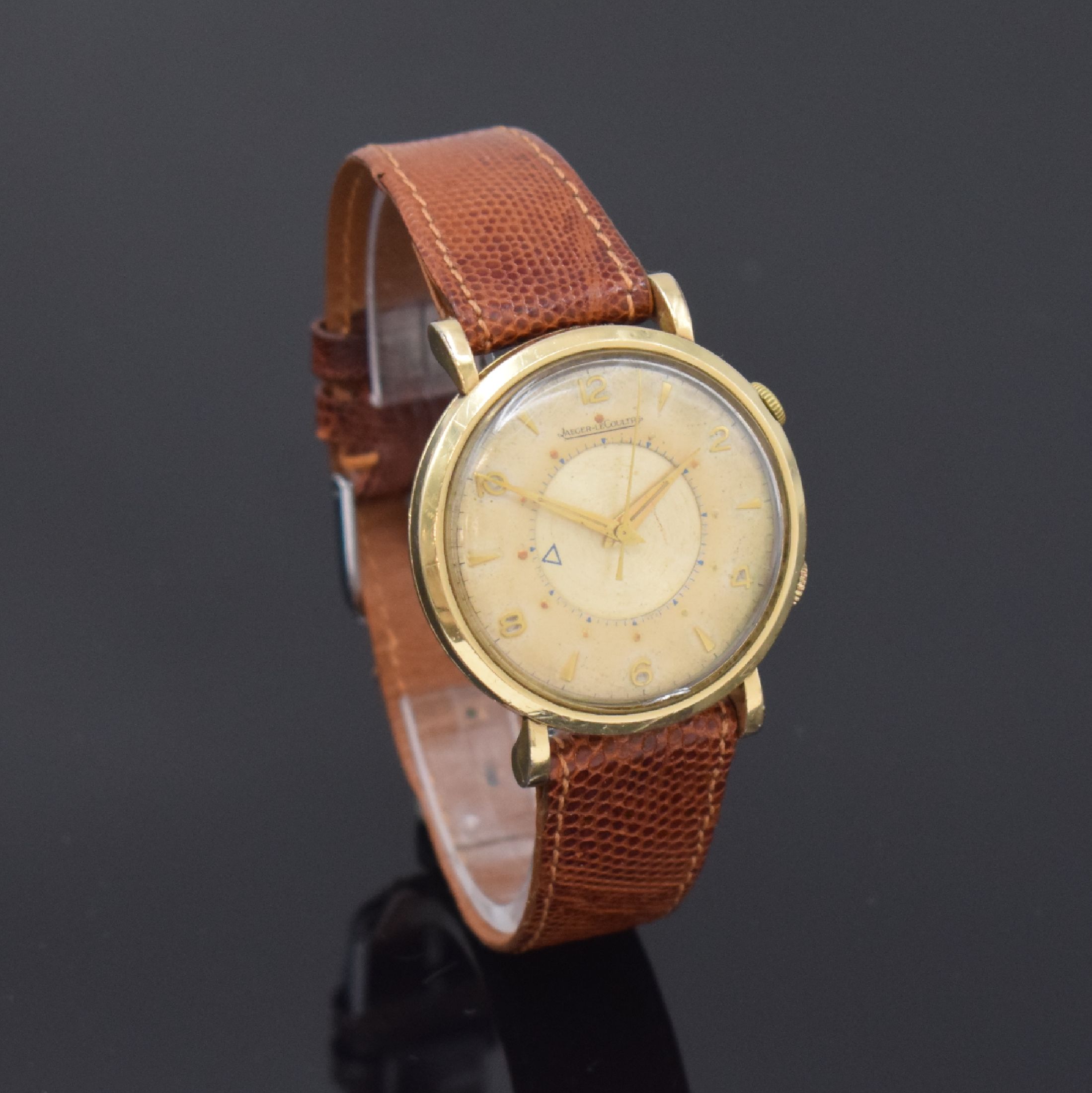 Detail b: Jaeger-LeCoultre Armbandwecker Memovox, Handaufzug, Schweiz für den US-Markt um 1957, GG-Filled-Geh., Boden aufgedr., silberfarb. orig. Blatt ...