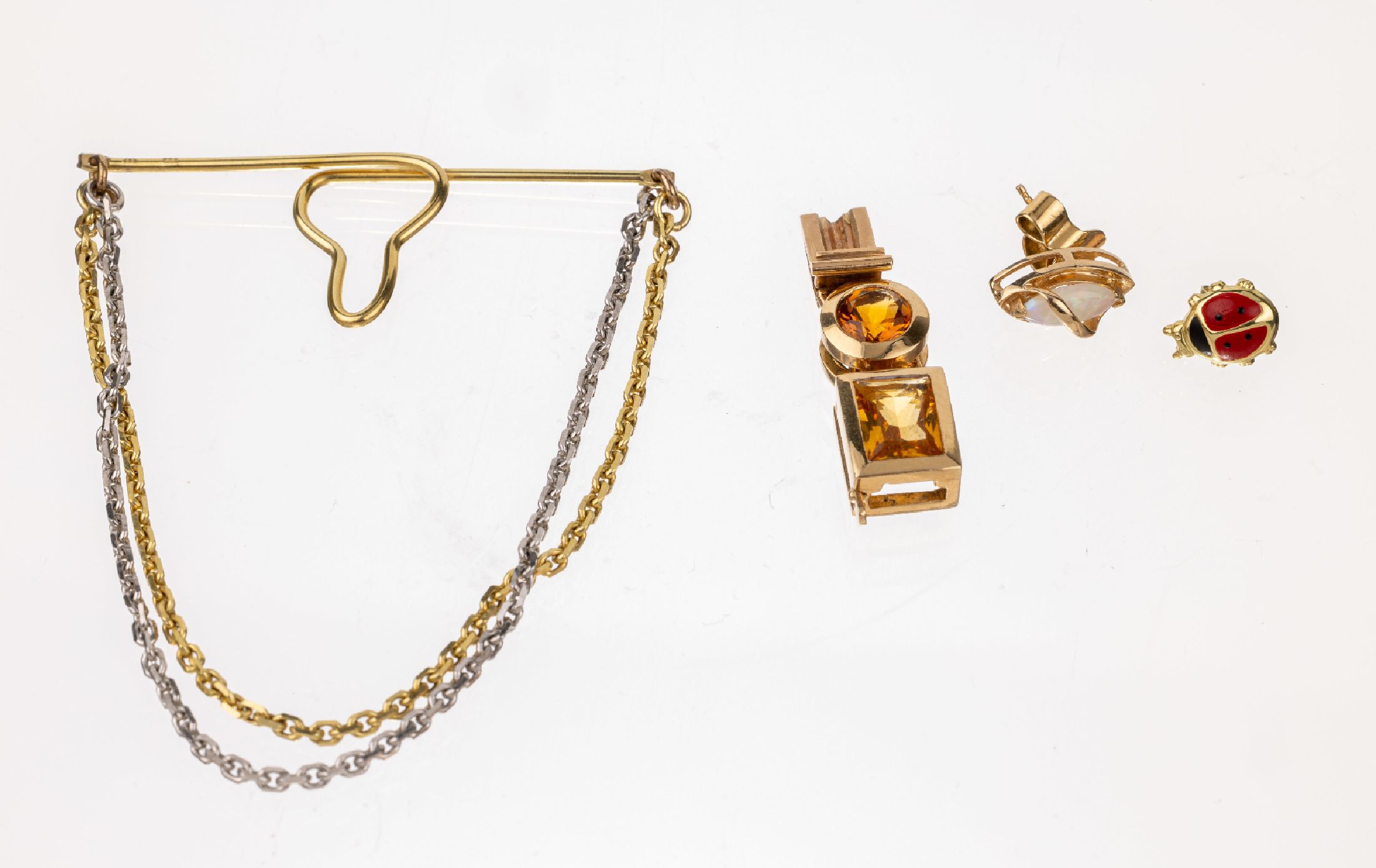 Konvolut: Krawattenkette GG/WG 333/000, ca.3.9 g, L ca. 5 cm; Stickpin Marienkäfer GG 585/000, rot und schwarz emaill., Durchm. ca. 7 mm; Einzelner ...