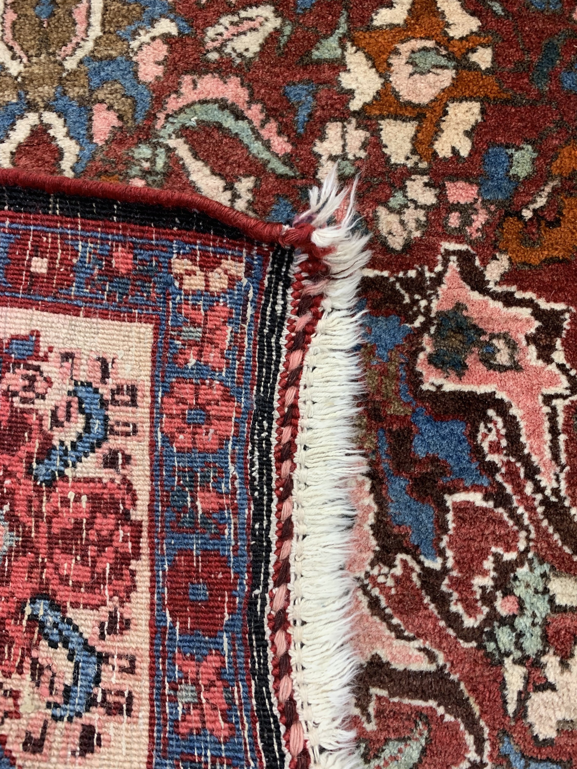Detail e: Bidjar alt, Persien, datiert 1346(1923), Wolle auf Baumwolle, ca. 219 x 140 cm, EHZ: 2
