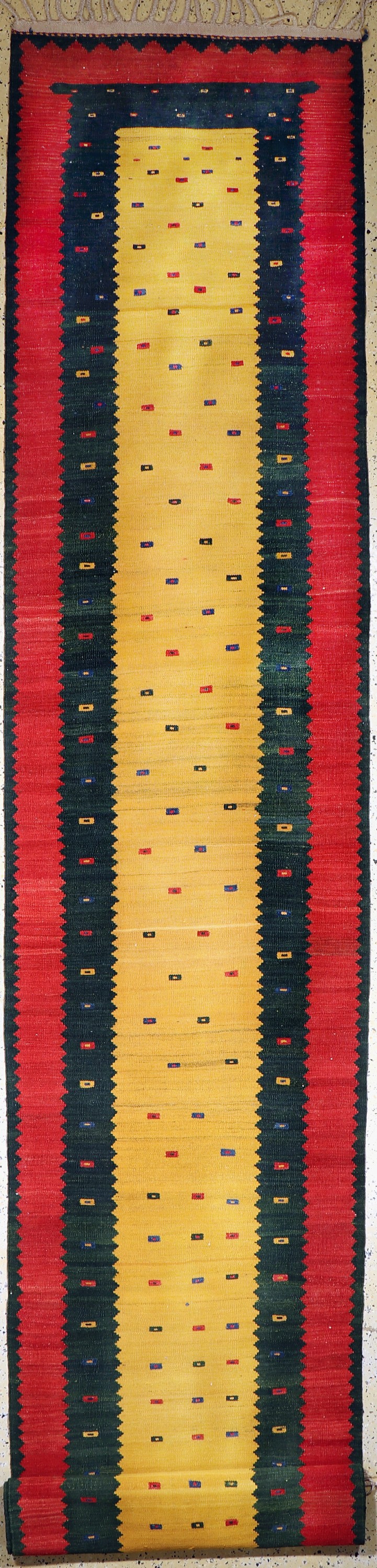 Gabbeh Kelim"Galerie", Persien, ca. 50 Jahre, Wolle auf Wolle, ca. 685 x 95 cm, EHZ: 1-2
