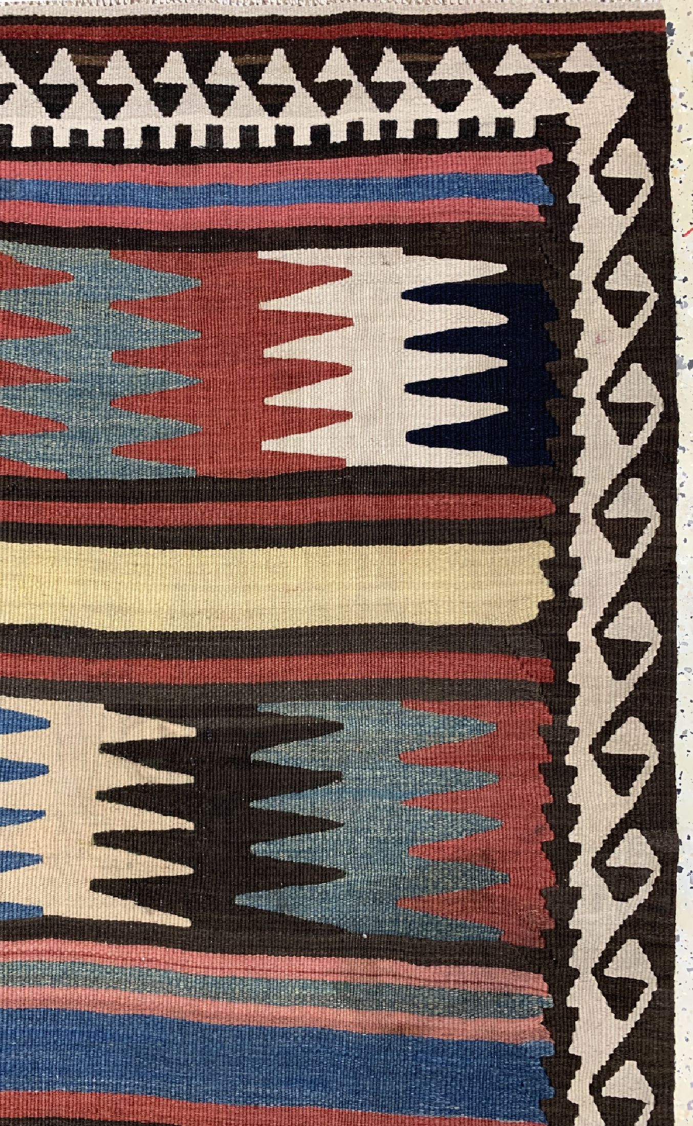 Detail c: Shahsawan Kelim, Persien, ca. um 1900 Jahre, Wolle auf Wolle, ca. 245 x 138 cm, EHZ:2