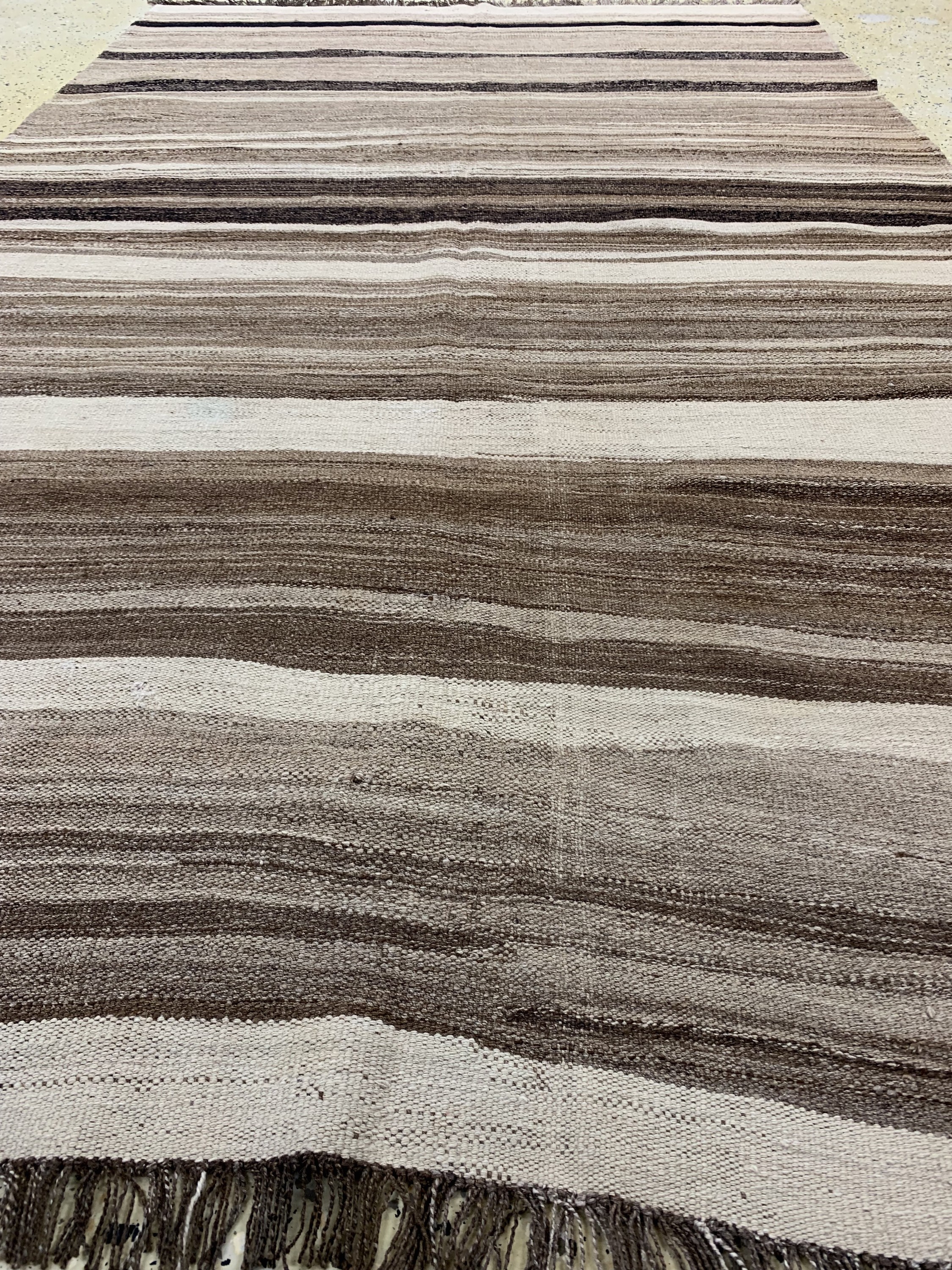 Detail c: Luri Kelim alt, Persien, um 1940, Wolle aufWolle, ca. 284 x 170 cm, EHZ: 1-2