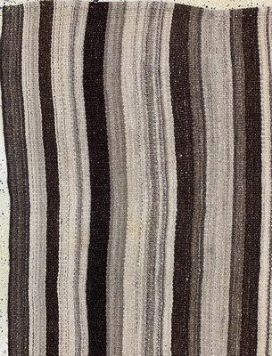 26727186b - Luri Djajim old, Persia, around 1950, wool on wool, approx. 267 x 136 cm, condition: 2. Rugs, Carpets & Flatweaves