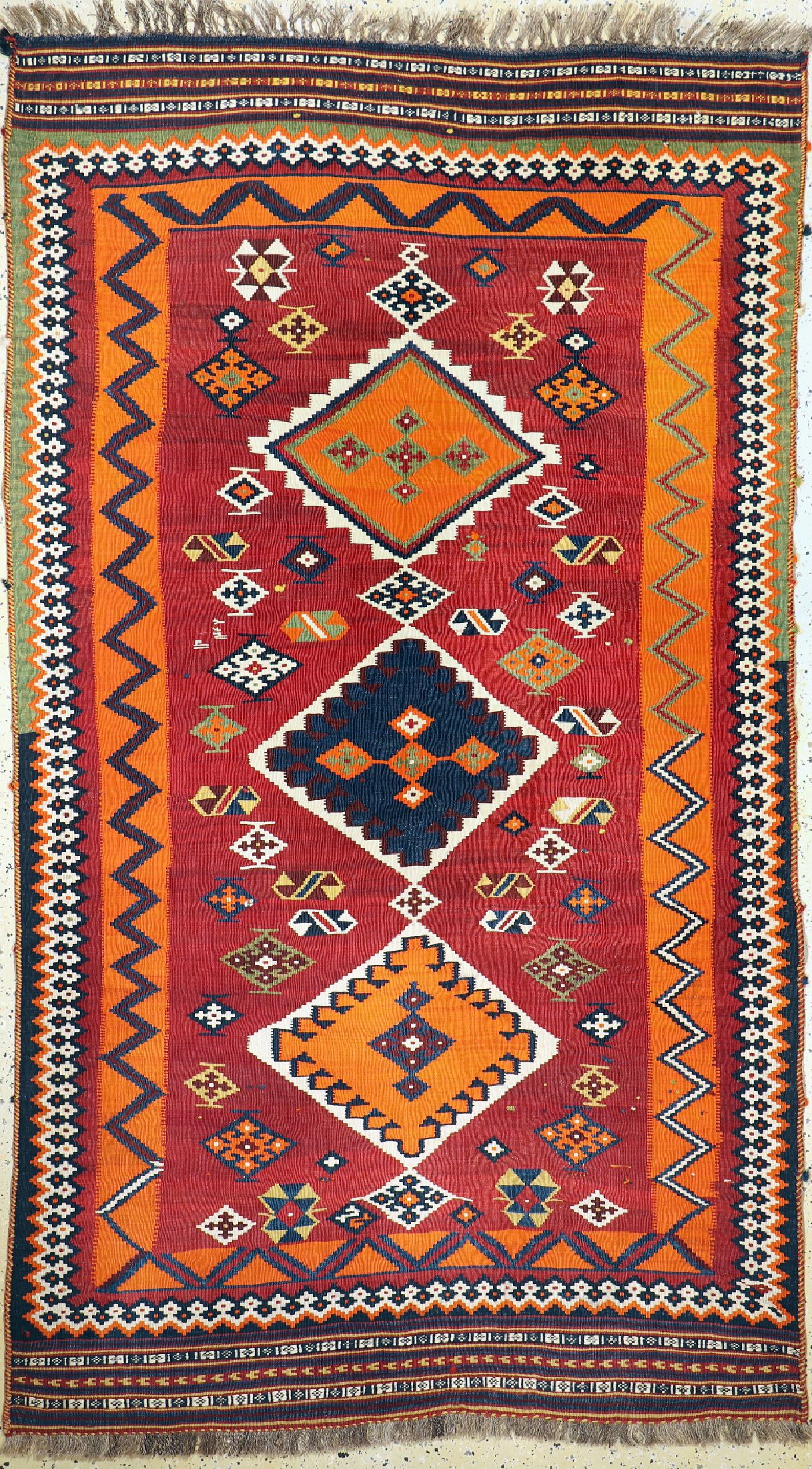 Ghaschgai Kelim, Persien, datiert 1344(1921), Wolle auf Wolle, ca. 267 x 154 cm,EHZ: 1-2