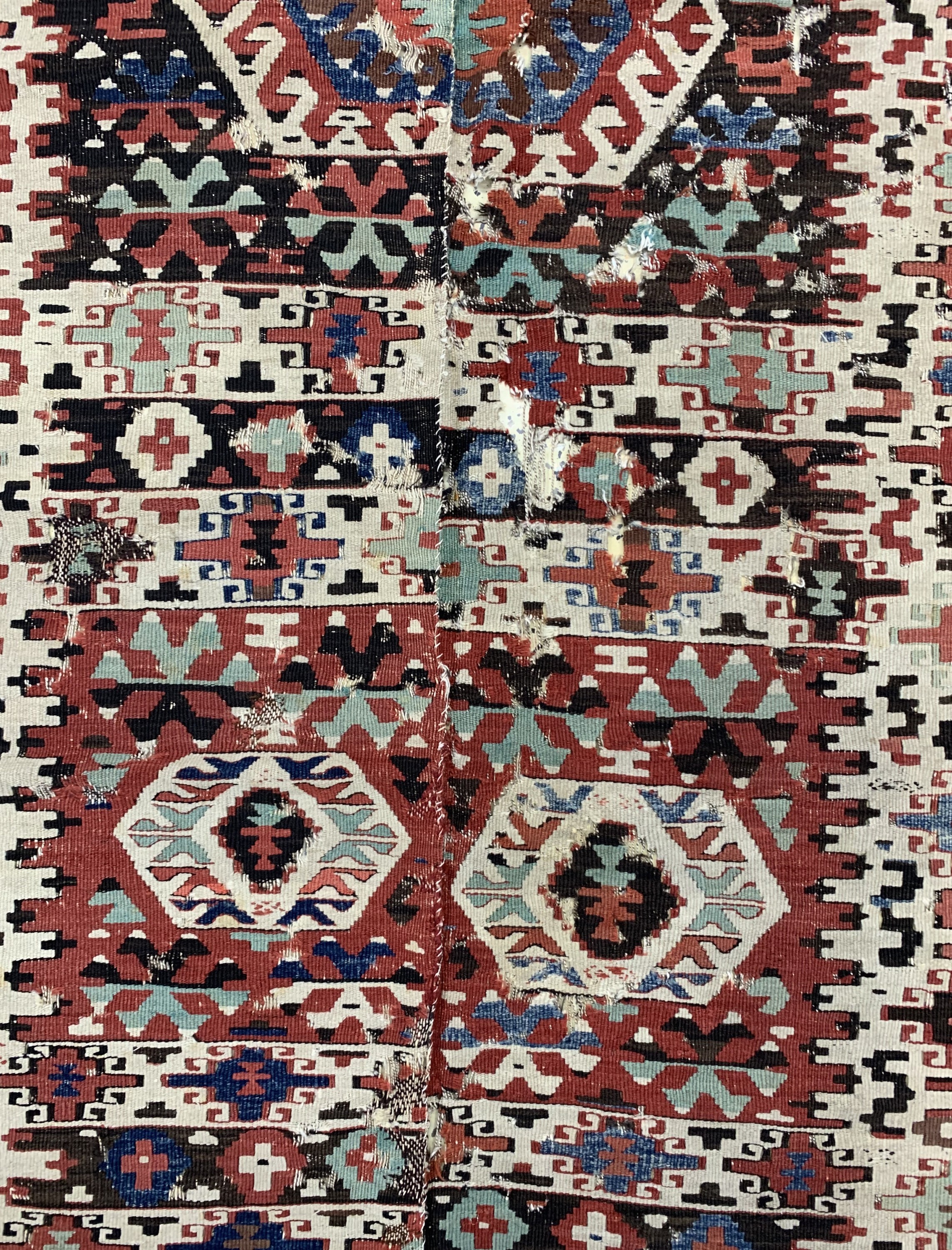 Detail b: Antiker Anatol Kelim, Türkei, 19.Jhd, Wolleauf Wolle, ca. 280 x 130 cm, EHZ: 4