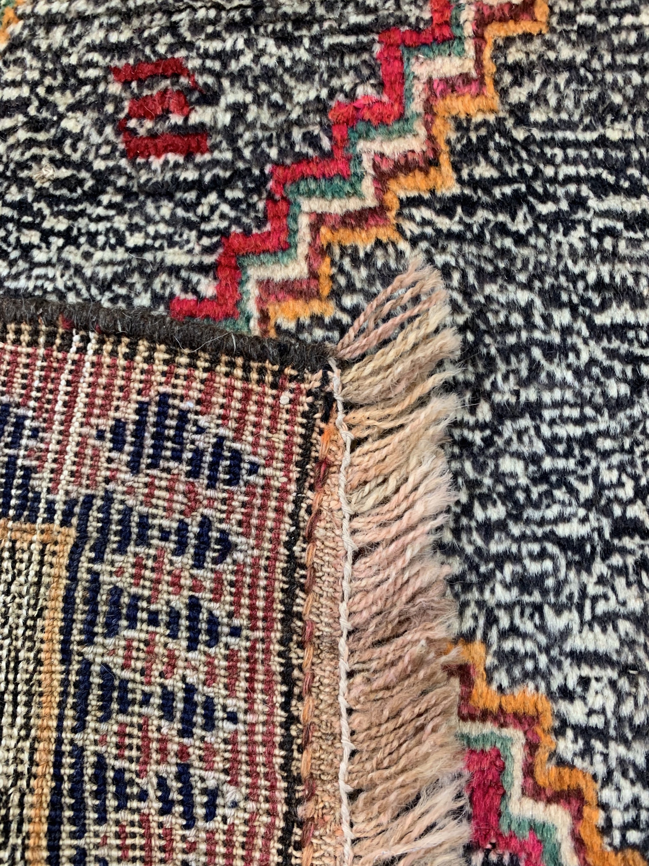 Detail d: Ghaschgai Gabbeh, Persien, um 1930, Wolle auf Wolle, ca. 198 x 112 cm, EHZ: 2