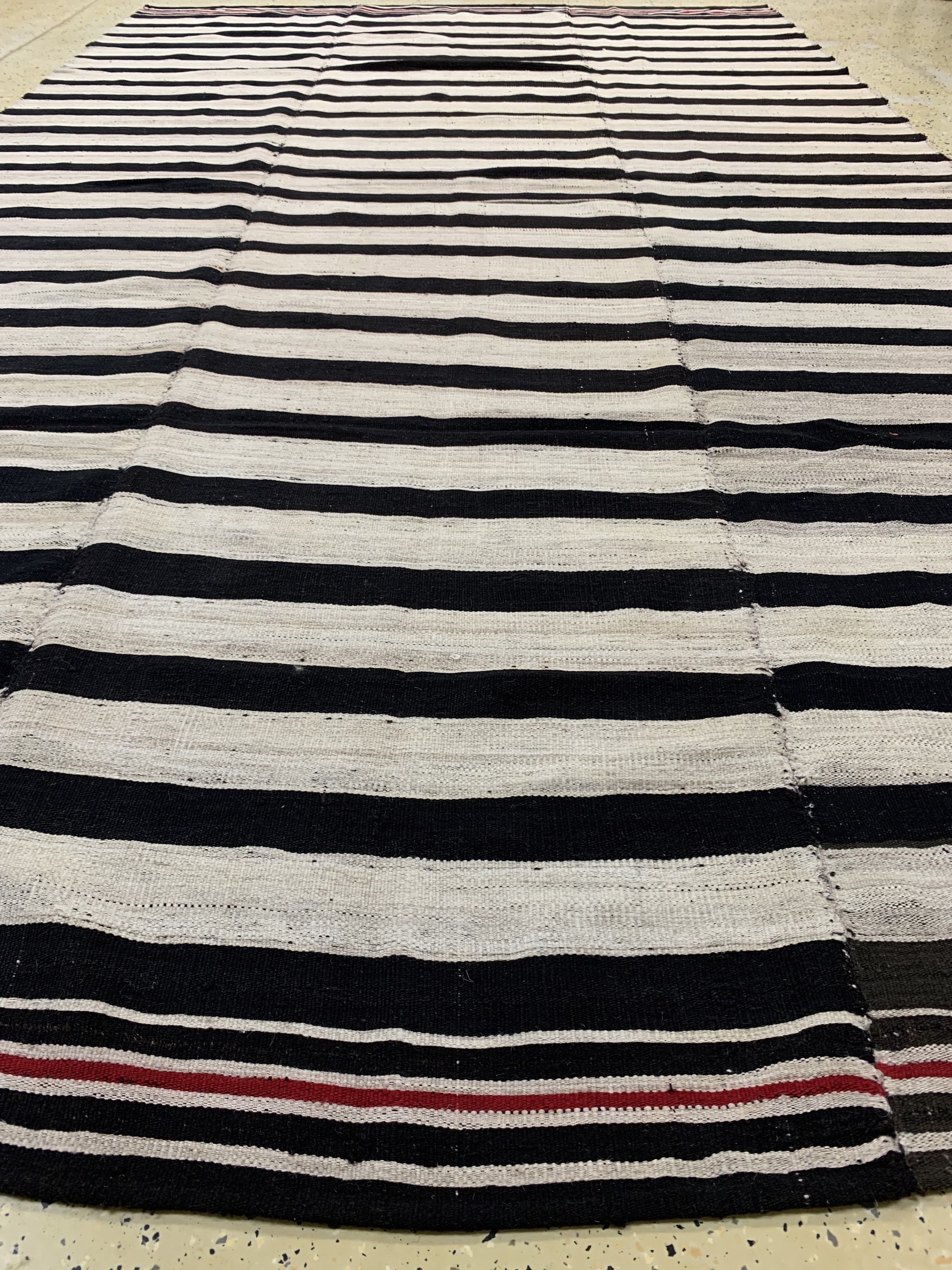 Detail d: Gashgai Kelim, Persien, um 1930, Wolle auf Wolle, ca. 370 x 215 cm, EHZ: 2
