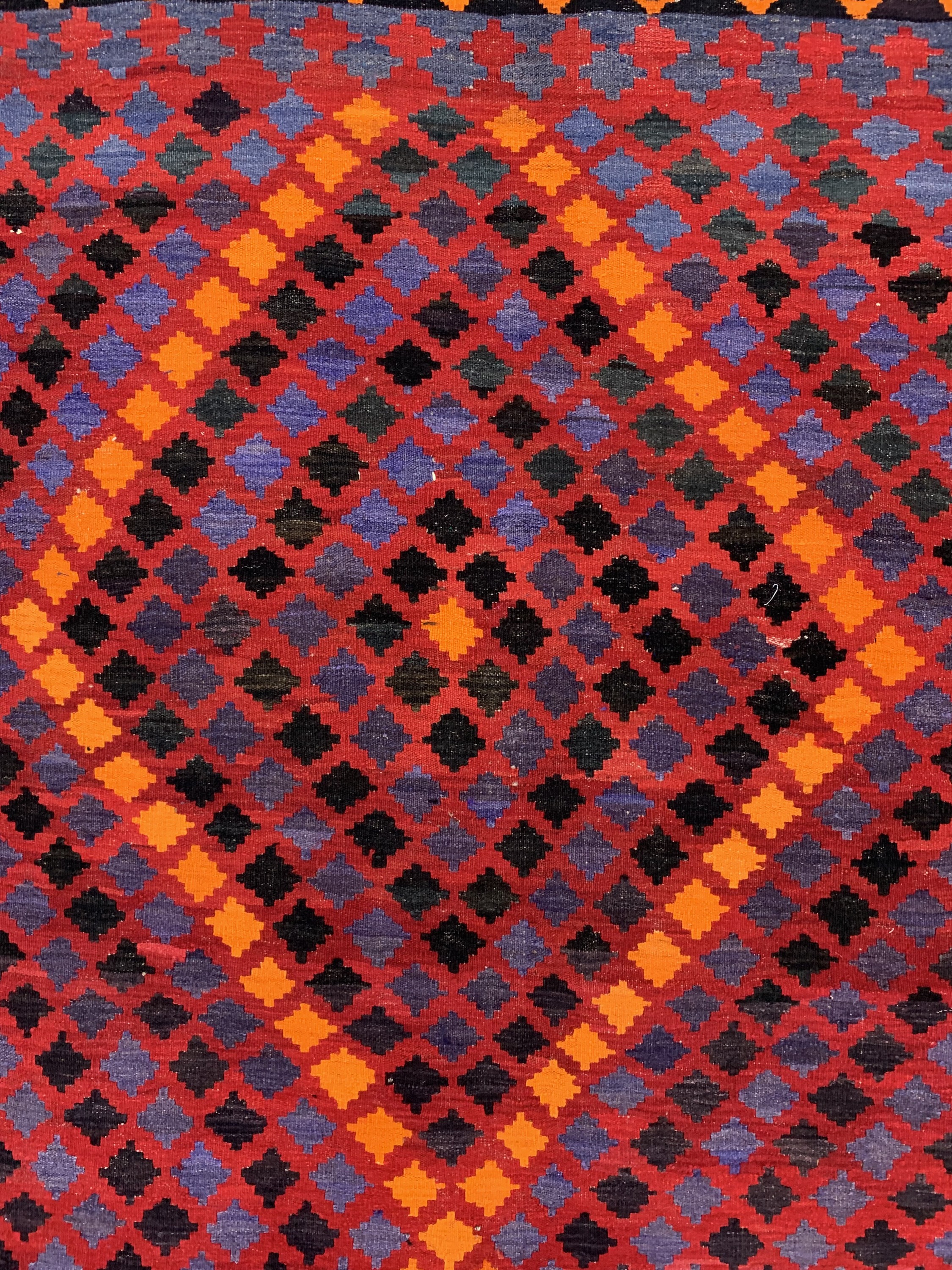 Detail c: Maymaneh Kelim, Afghanistan, um 1960, Wolleauf Wolle, ca. 398 x 300 cm, EHZ: 1-2
